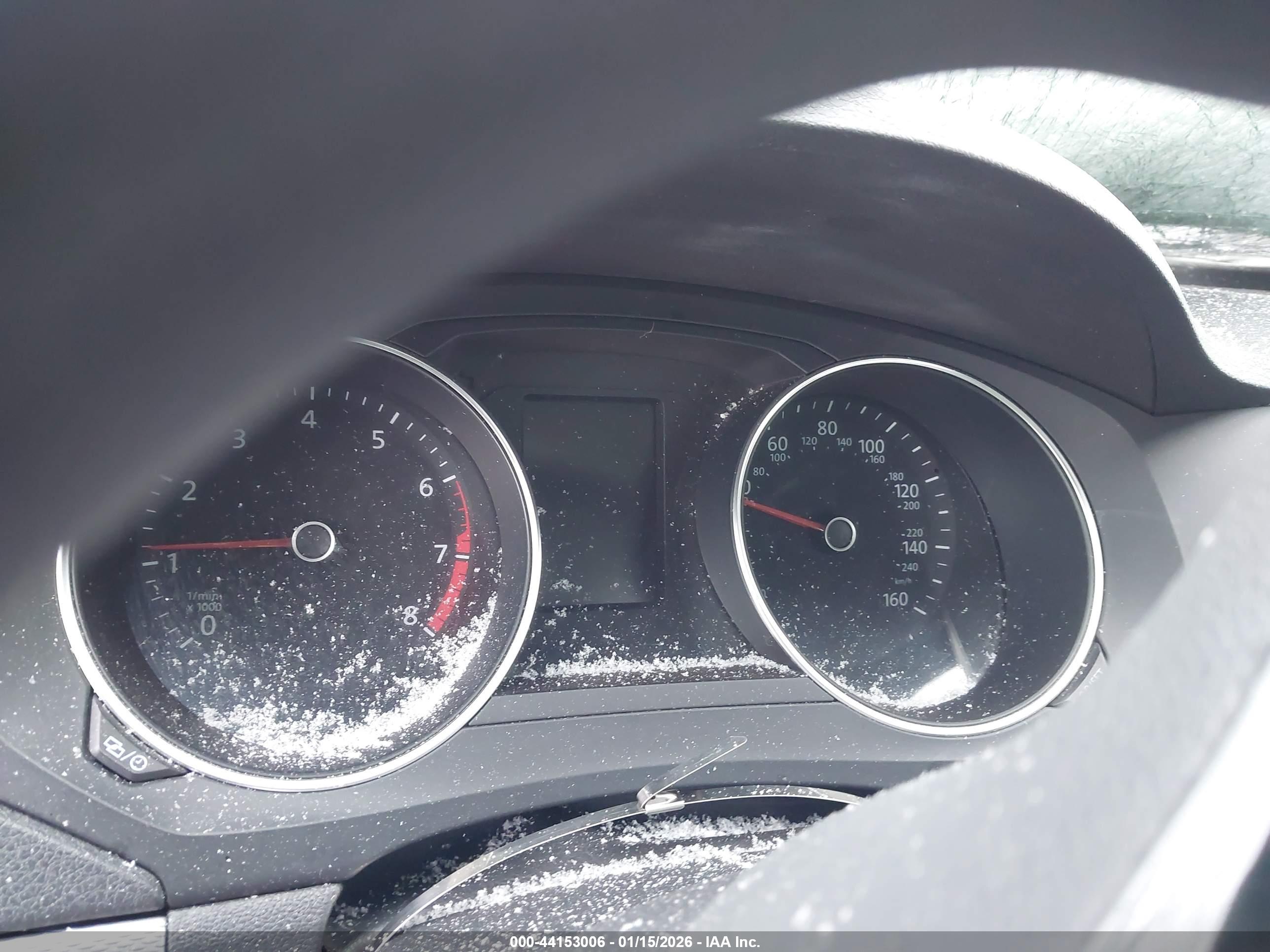 VOLKSWAGEN JETTA image 7