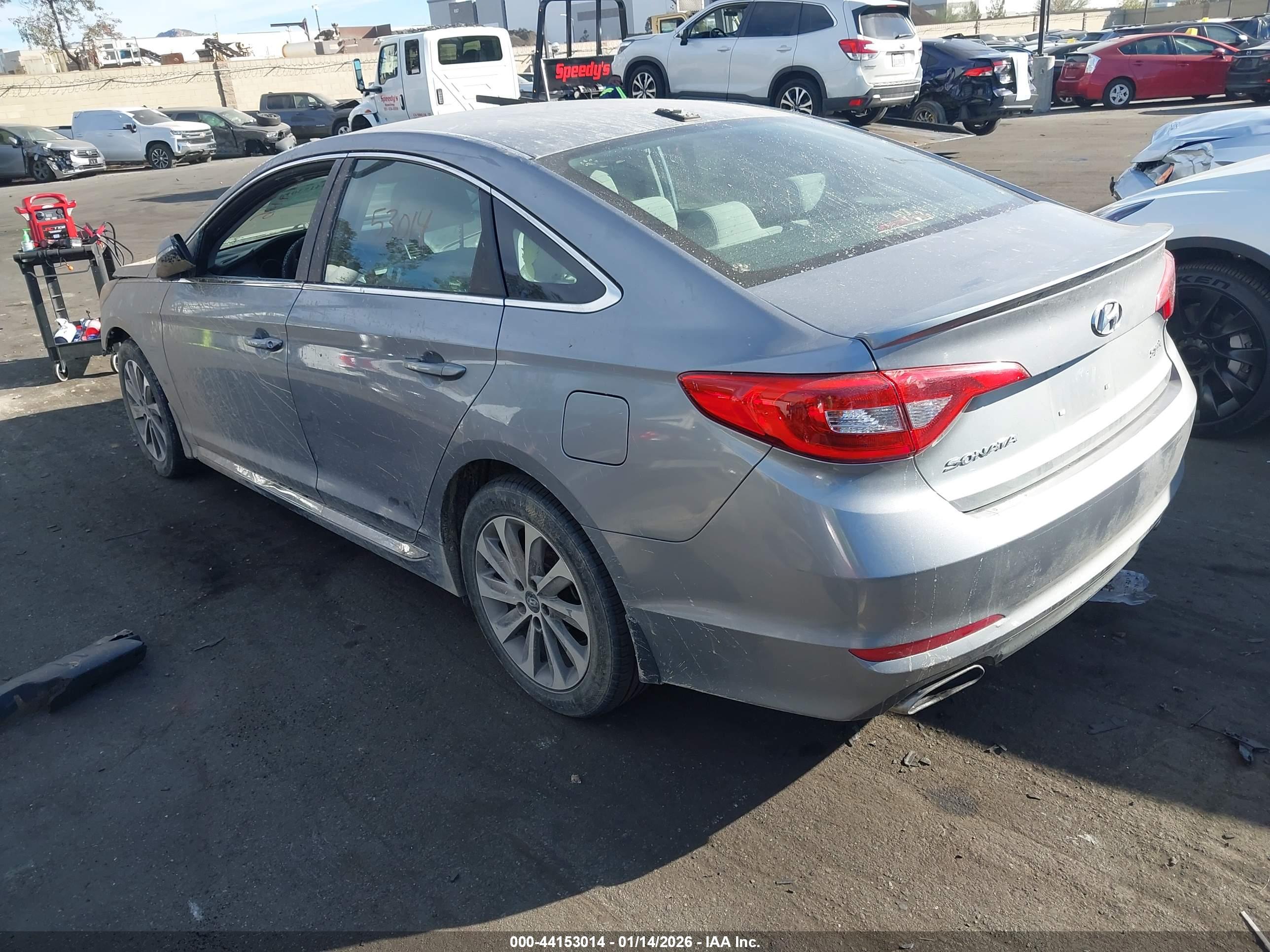 HYUNDAI SONATA image 3