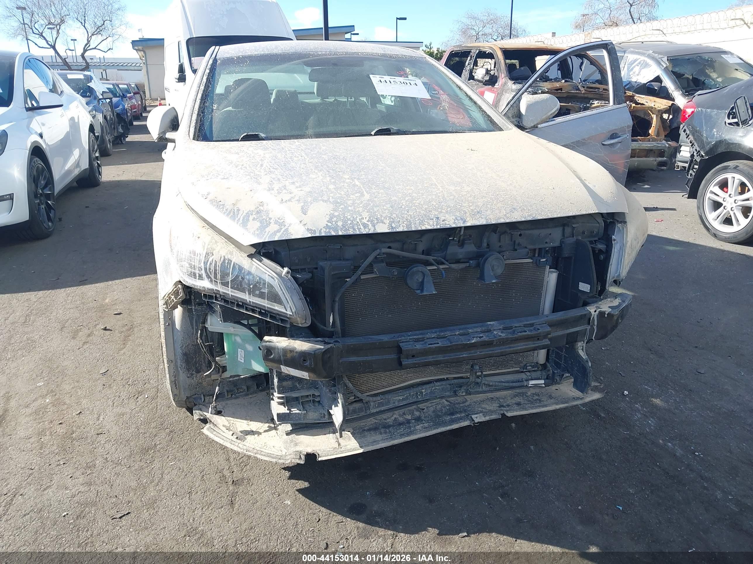 HYUNDAI SONATA image 6
