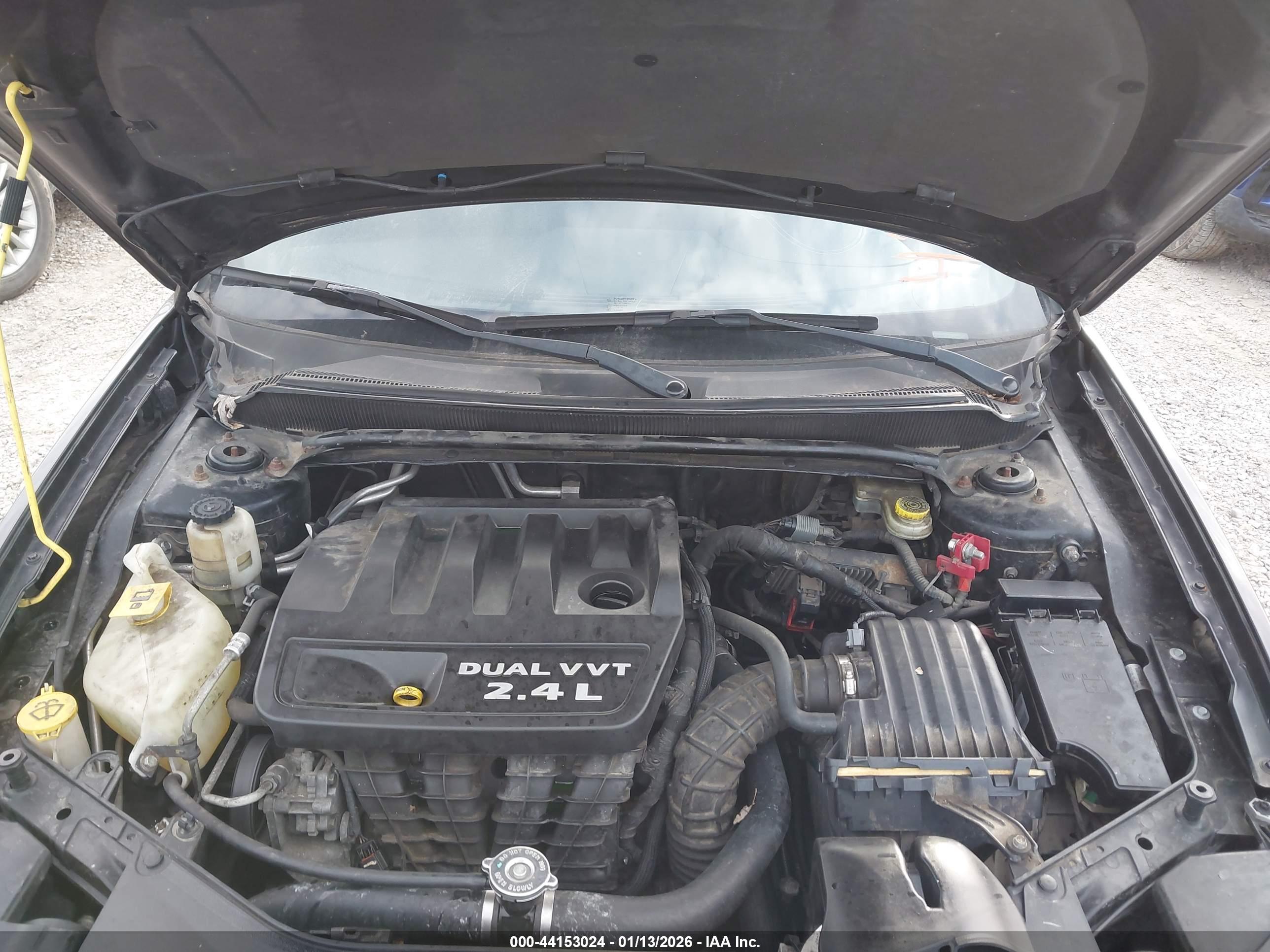 DODGE AVENGER image 10