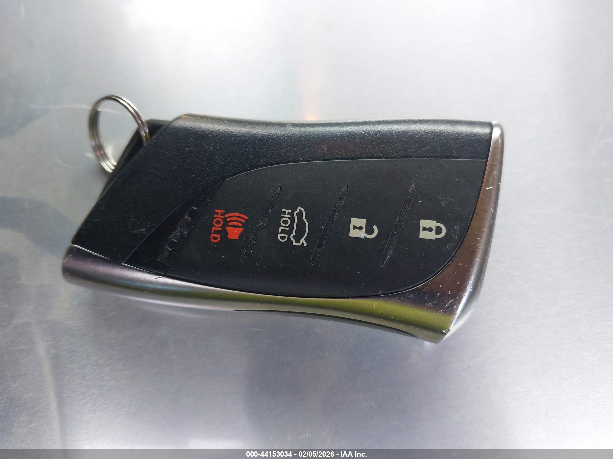 LEXUS ES image 11