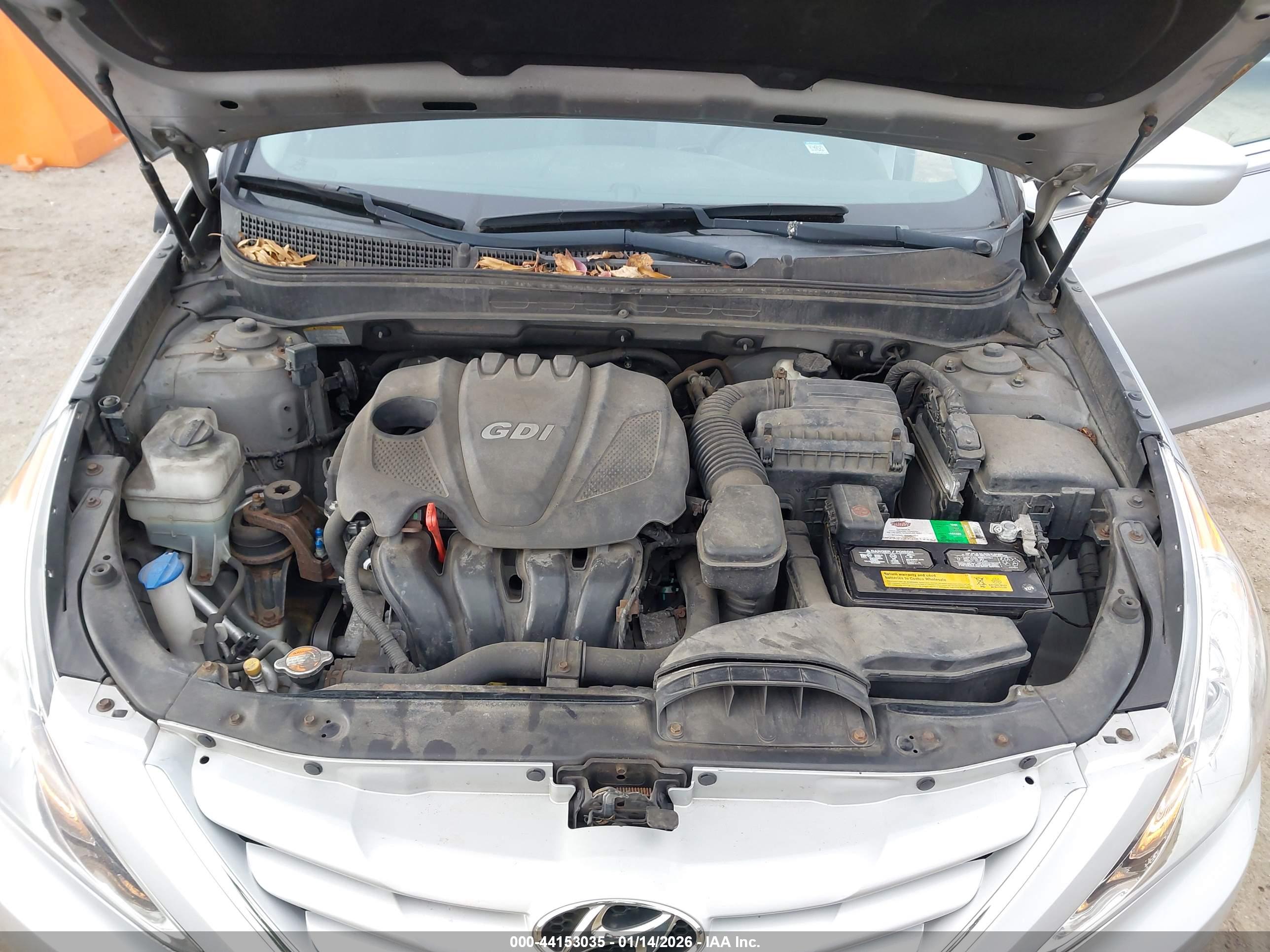 HYUNDAI SONATA image 10
