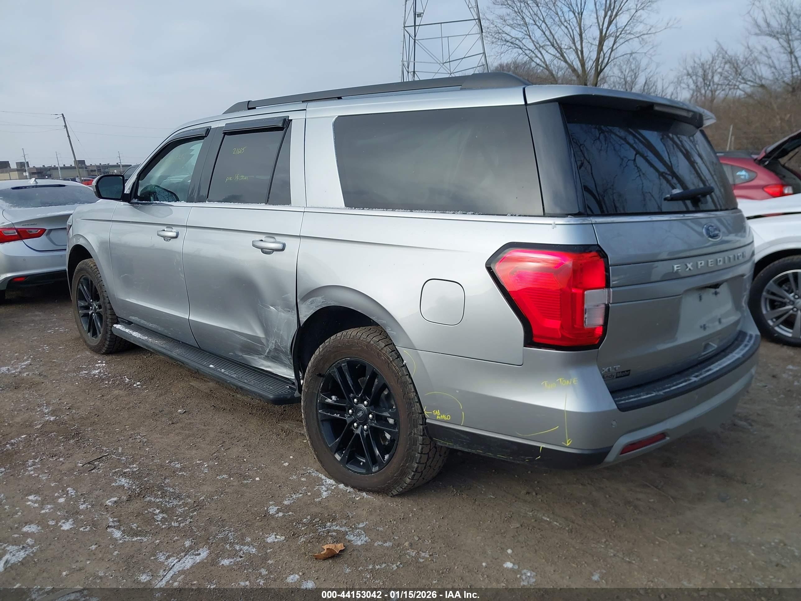 FORD EXPEDITION image 3