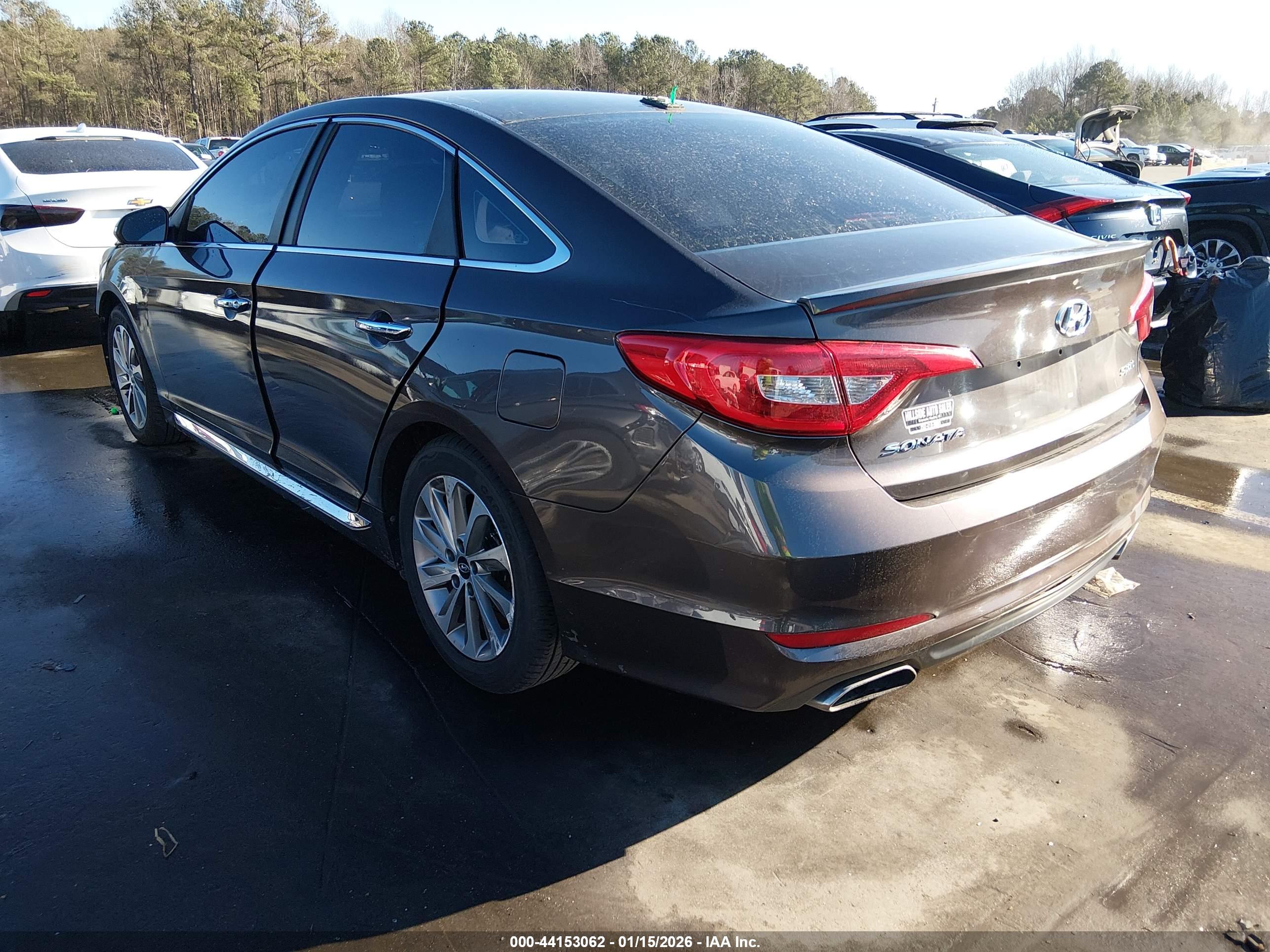 HYUNDAI SONATA image 3