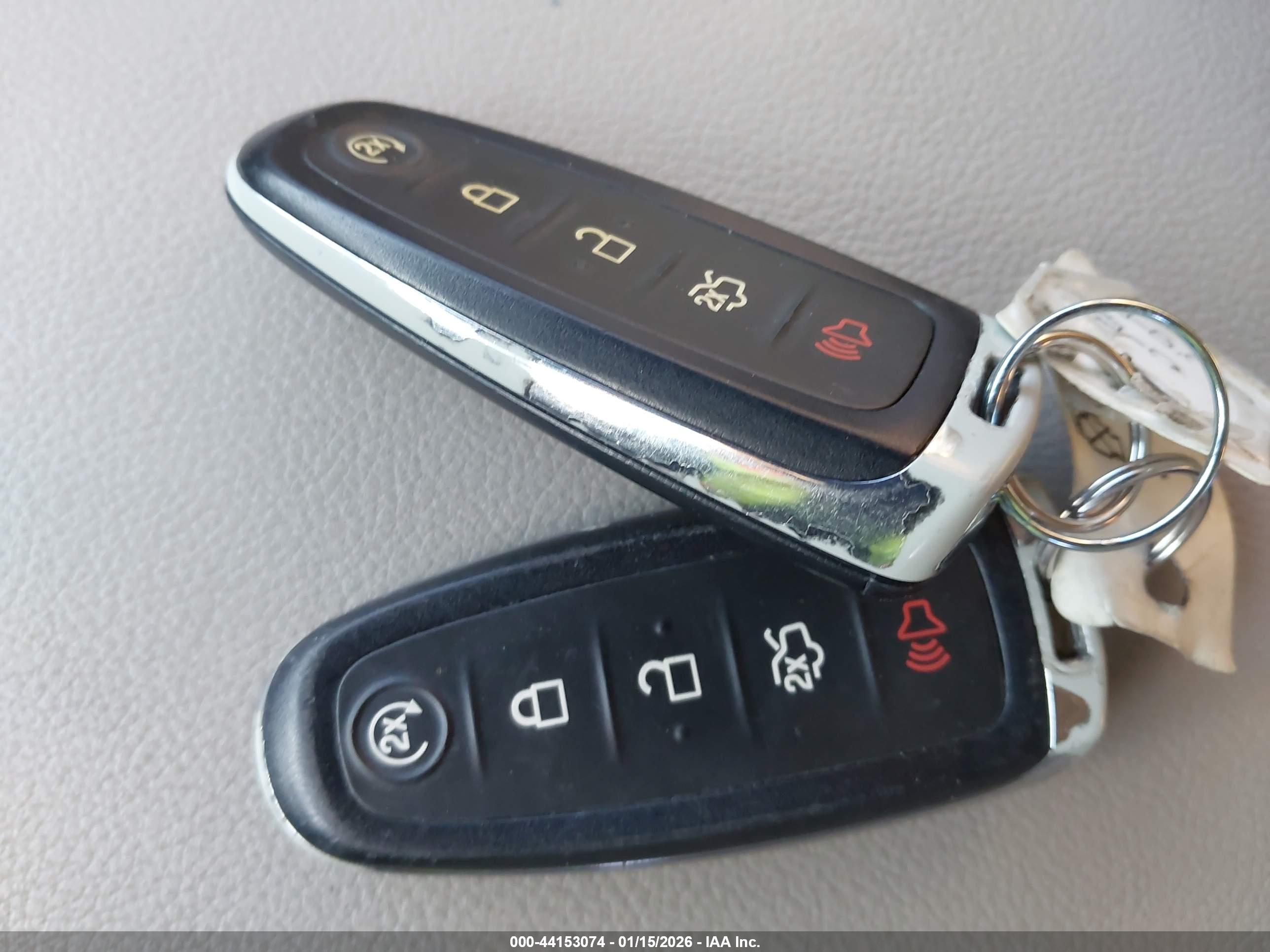 FORD ESCAPE image 11