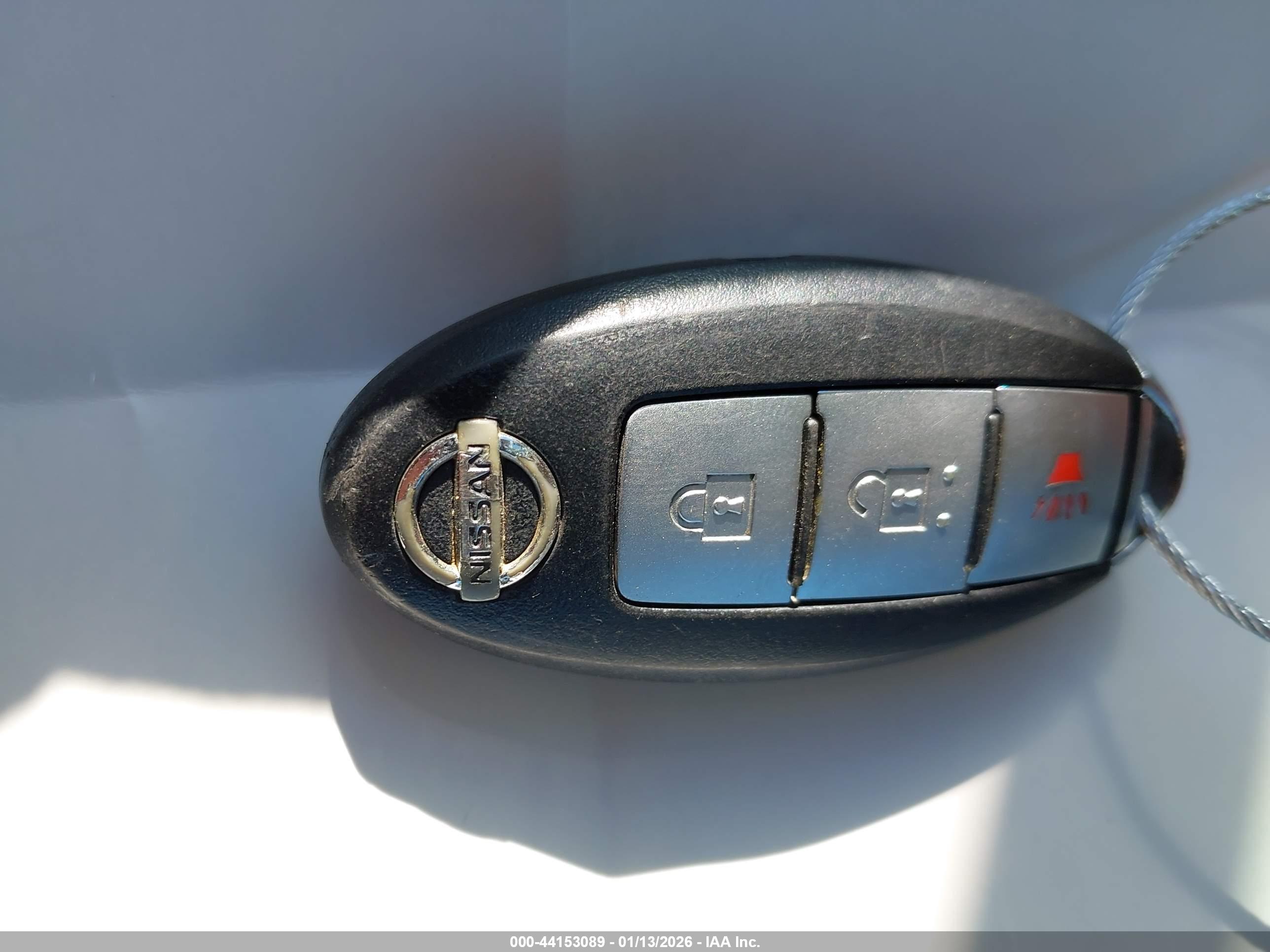 NISSAN MURANO image 11