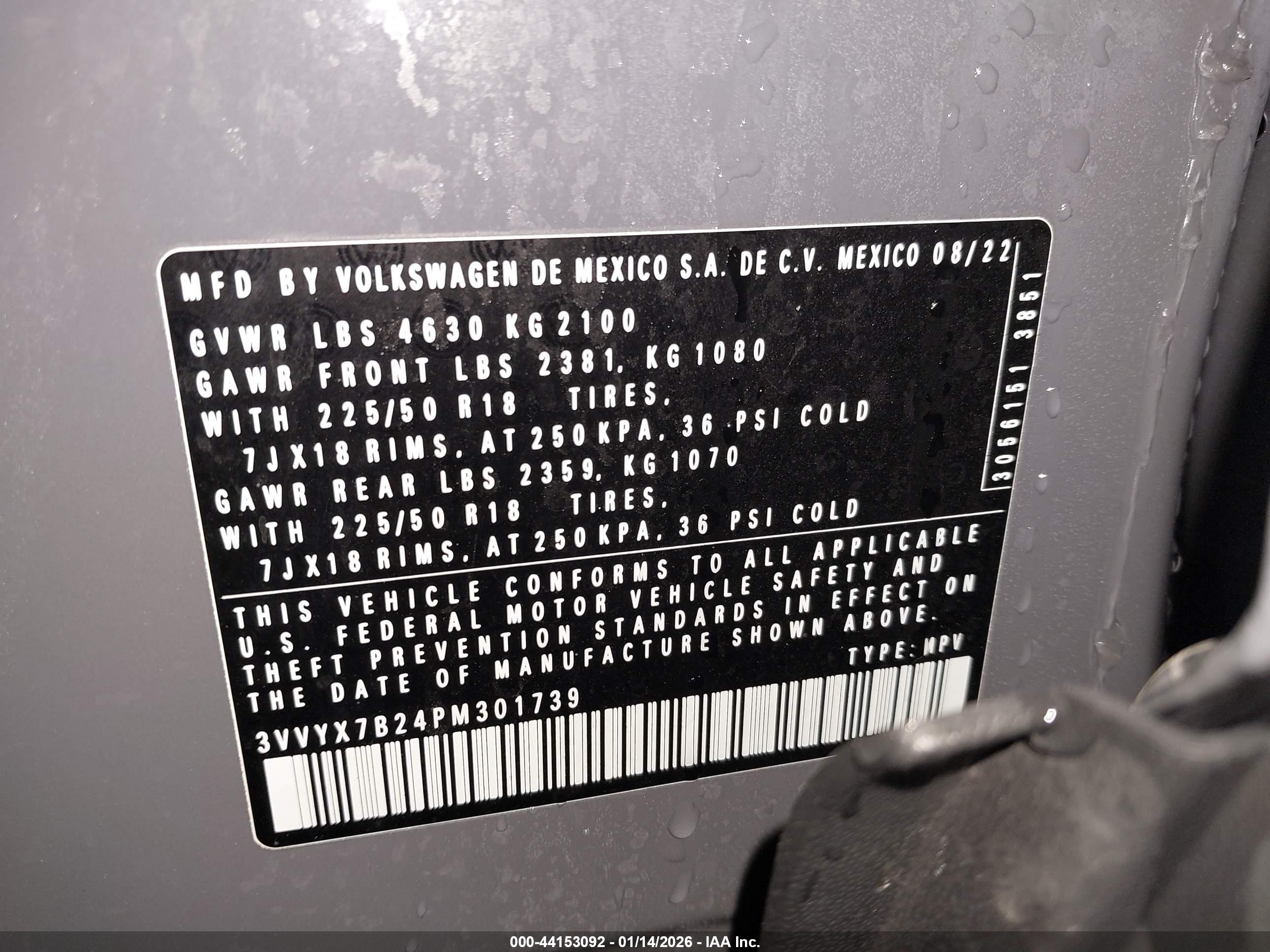 VOLKSWAGEN TAOS image 9