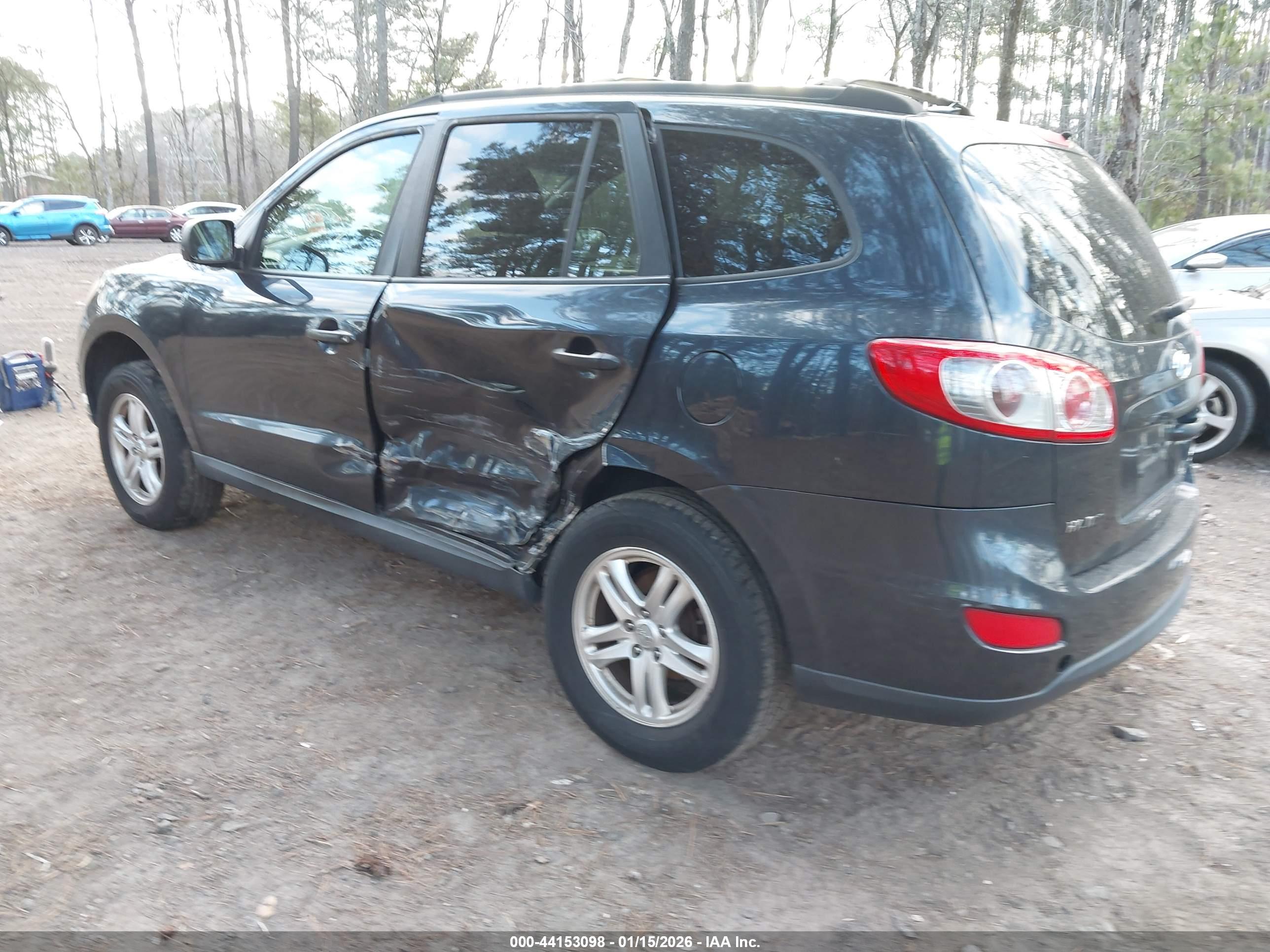 HYUNDAI SANTA image 3
