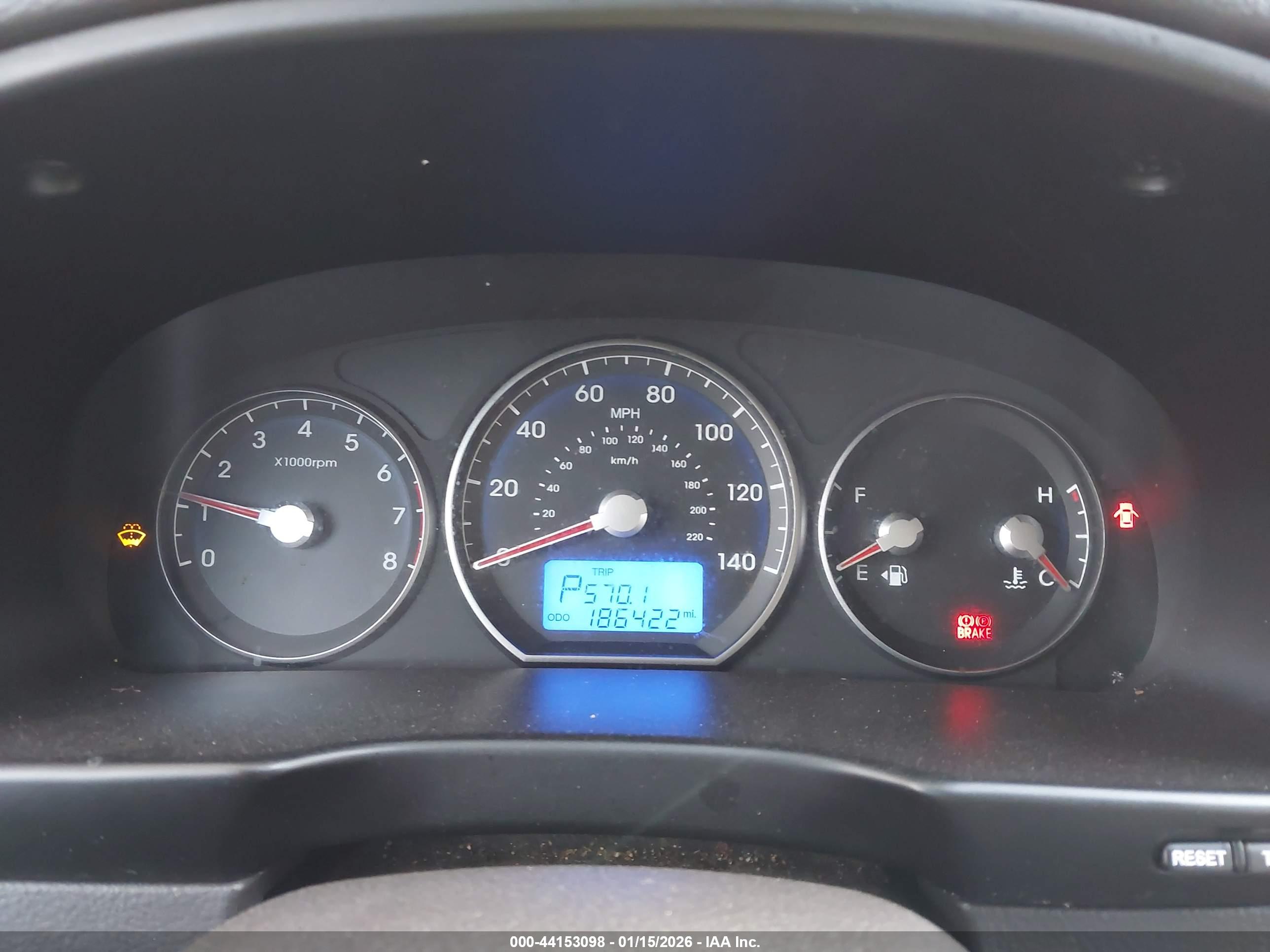HYUNDAI SANTA image 7