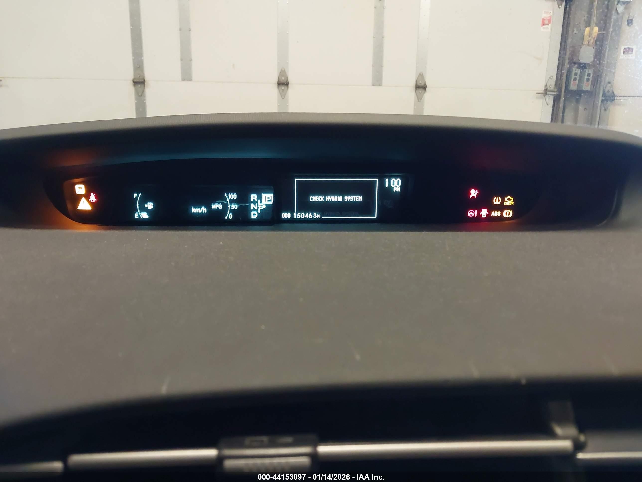 TOYOTA PRIUS image 7