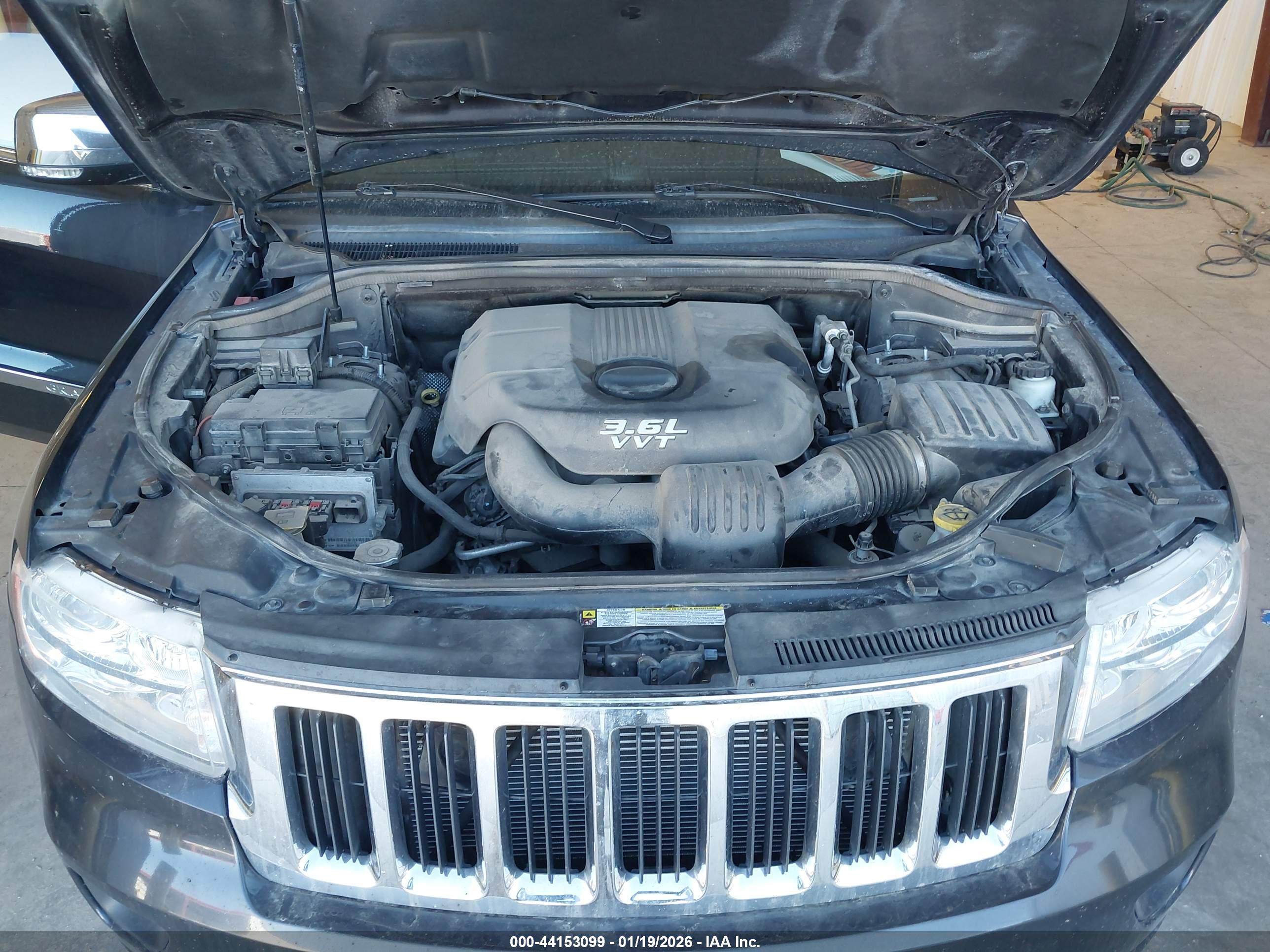 JEEP GRAND image 10