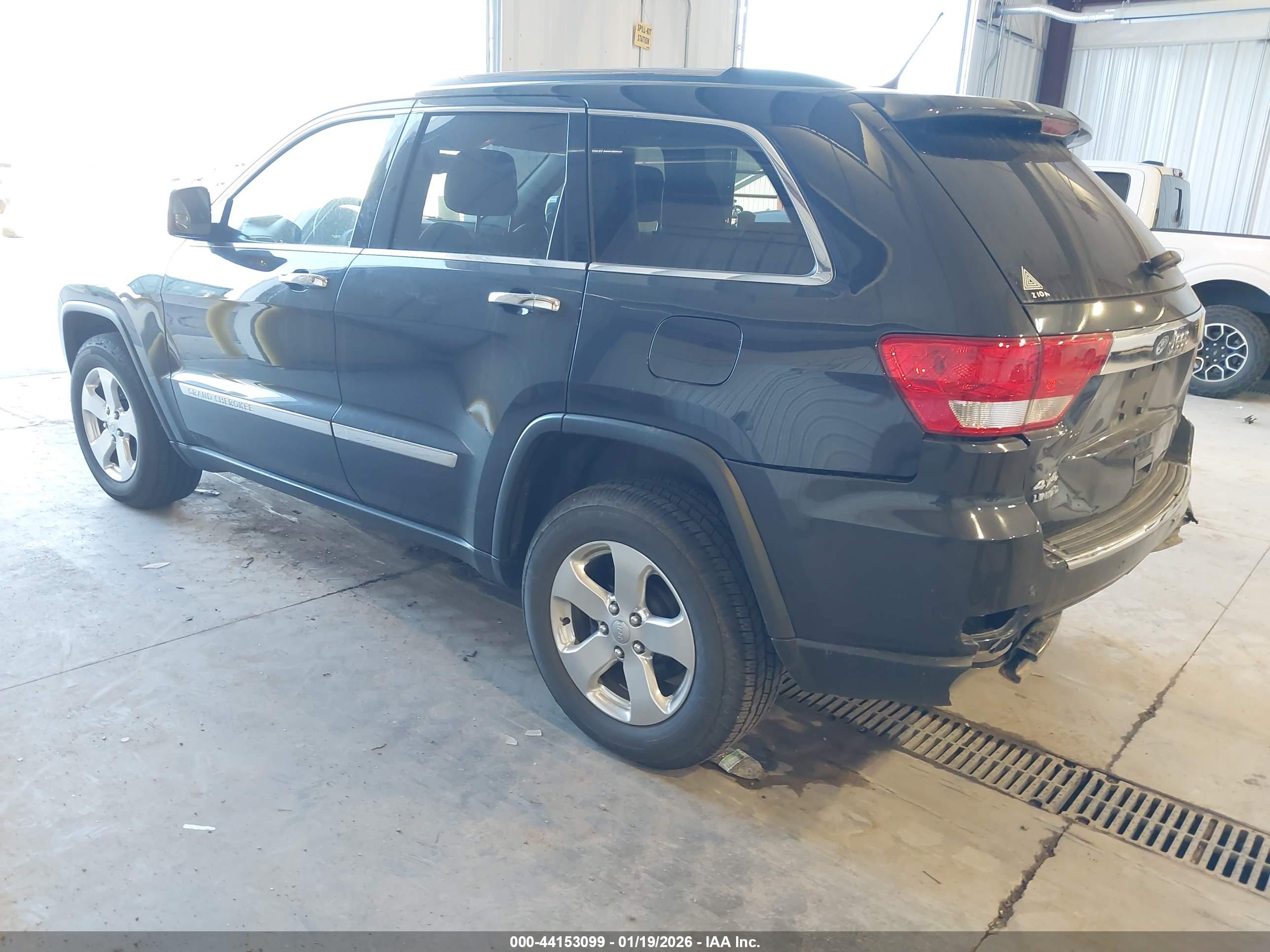 JEEP GRAND image 3