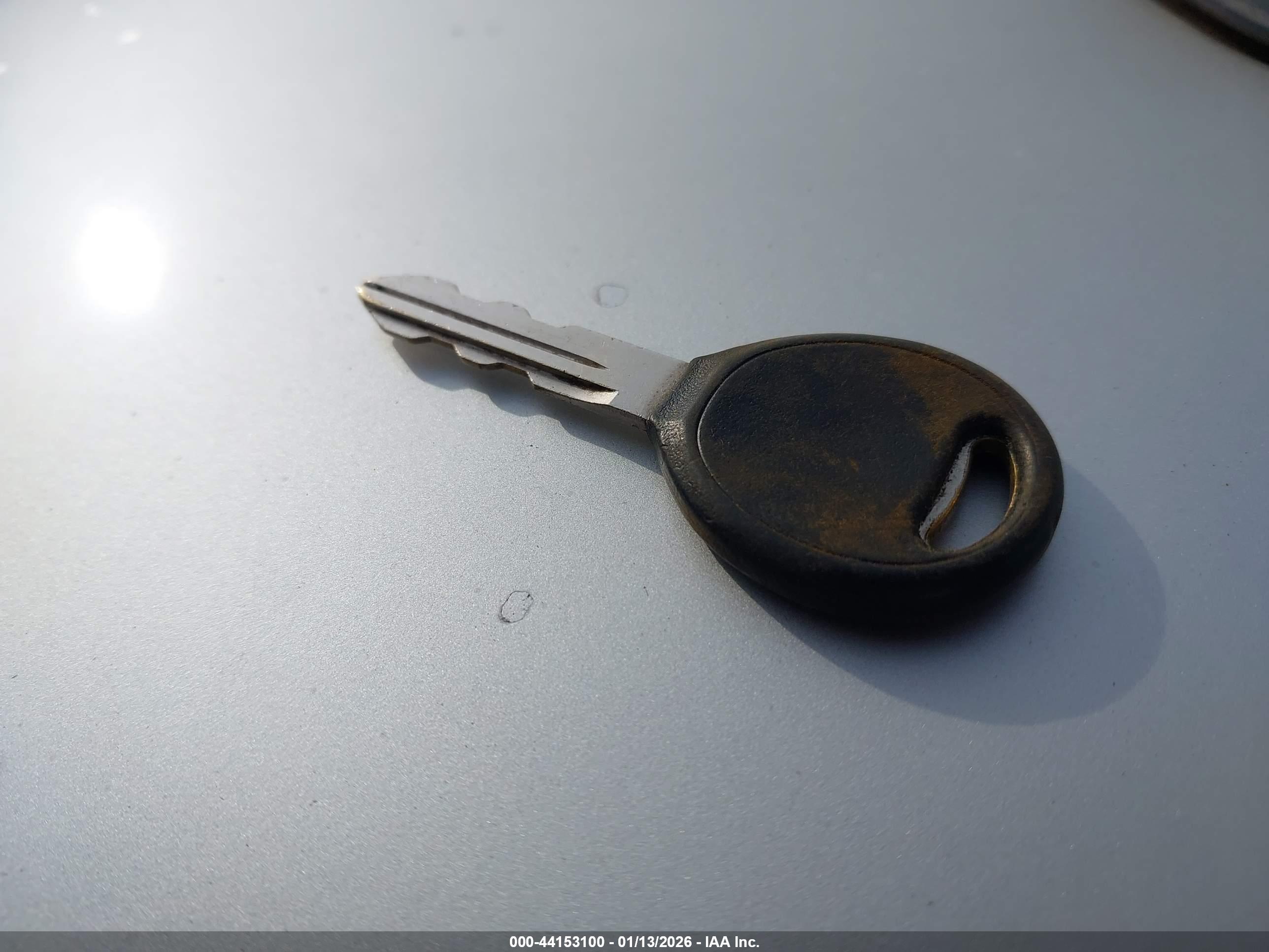 JEEP LIBERTY image 11