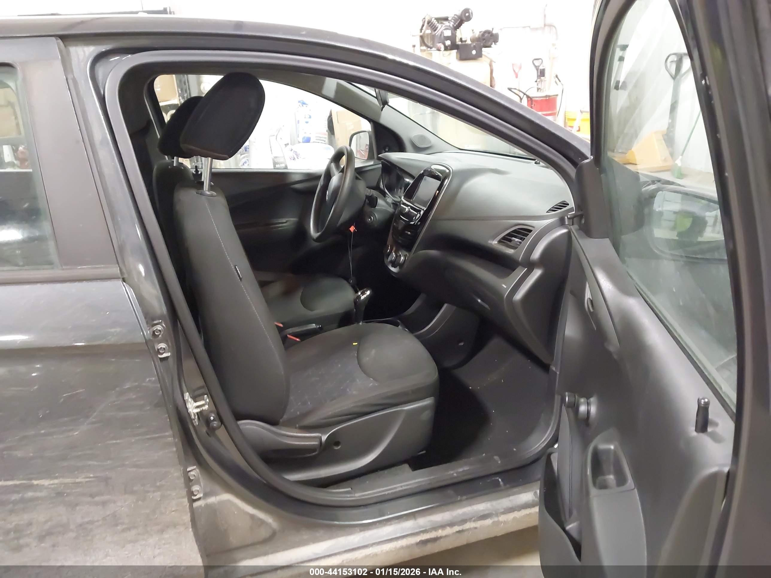 CHEVROLET SPARK image 5