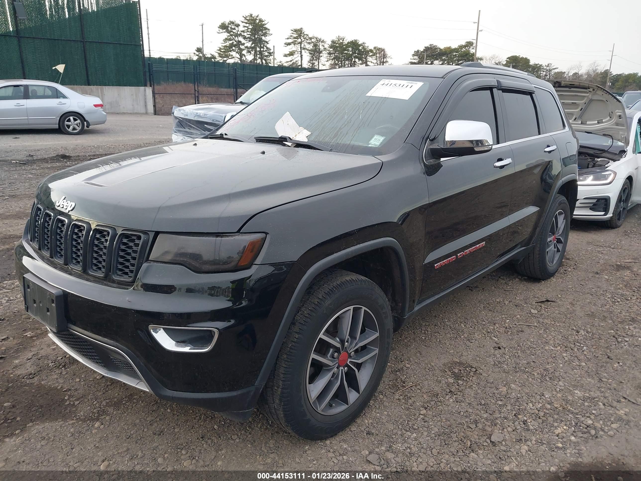 JEEP GRAND image 2