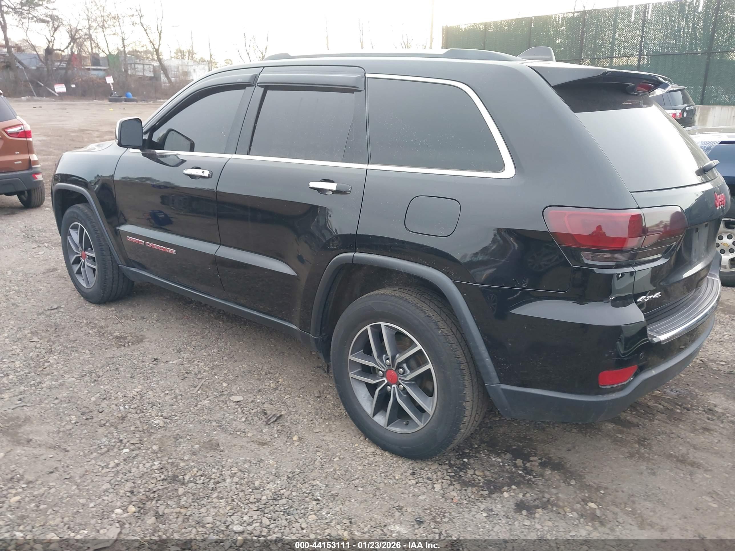 JEEP GRAND image 3