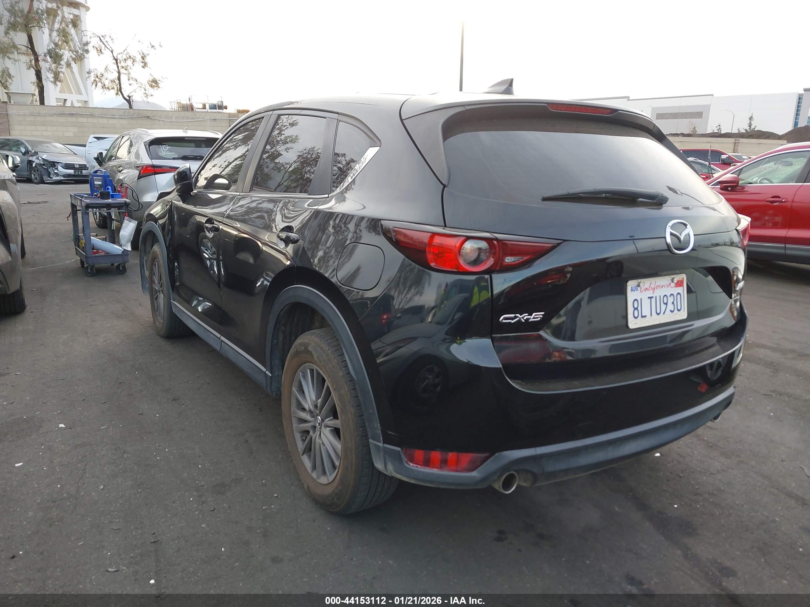 MAZDA CX-5 image 3