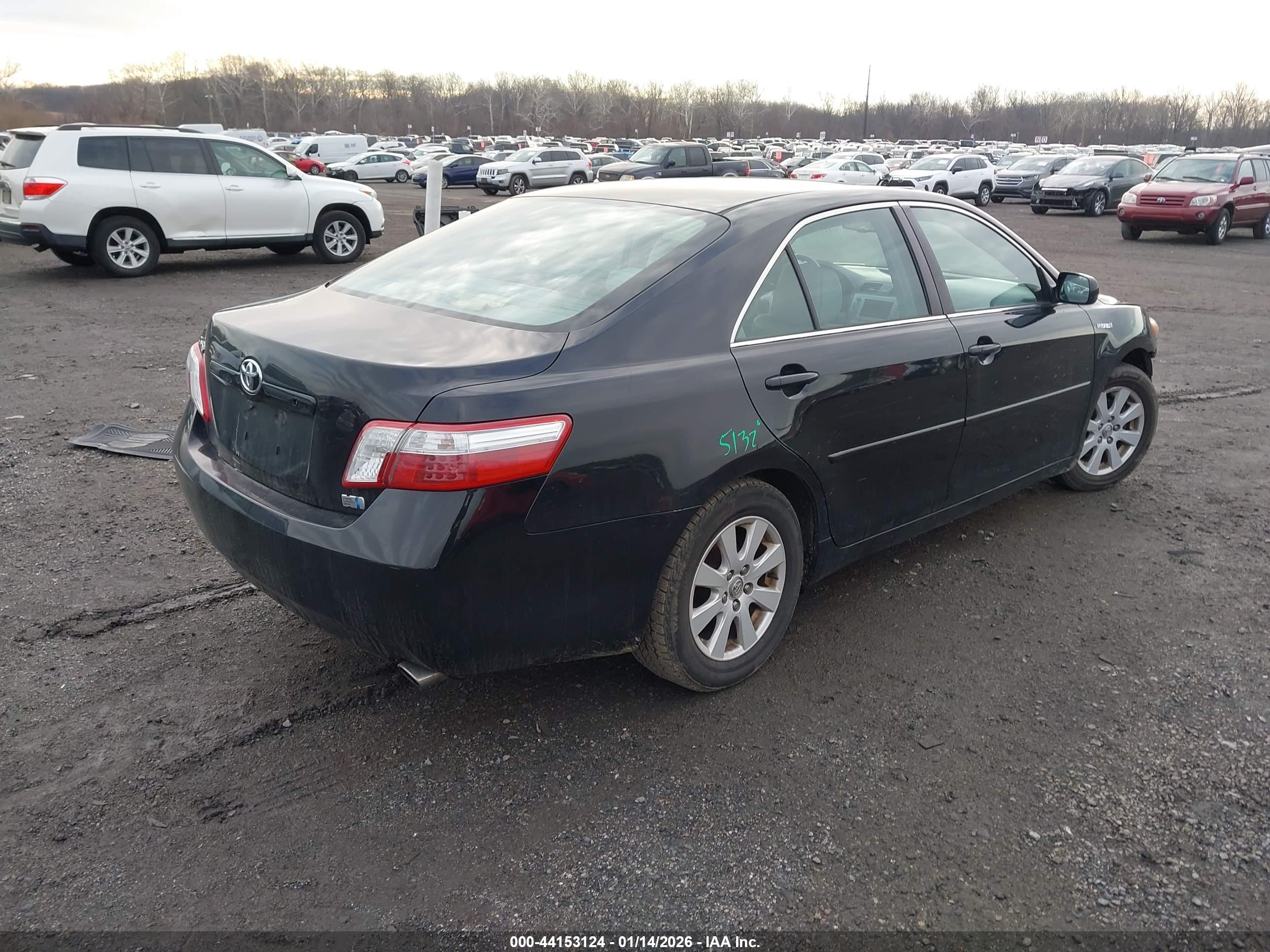 TOYOTA CAMRY image 4