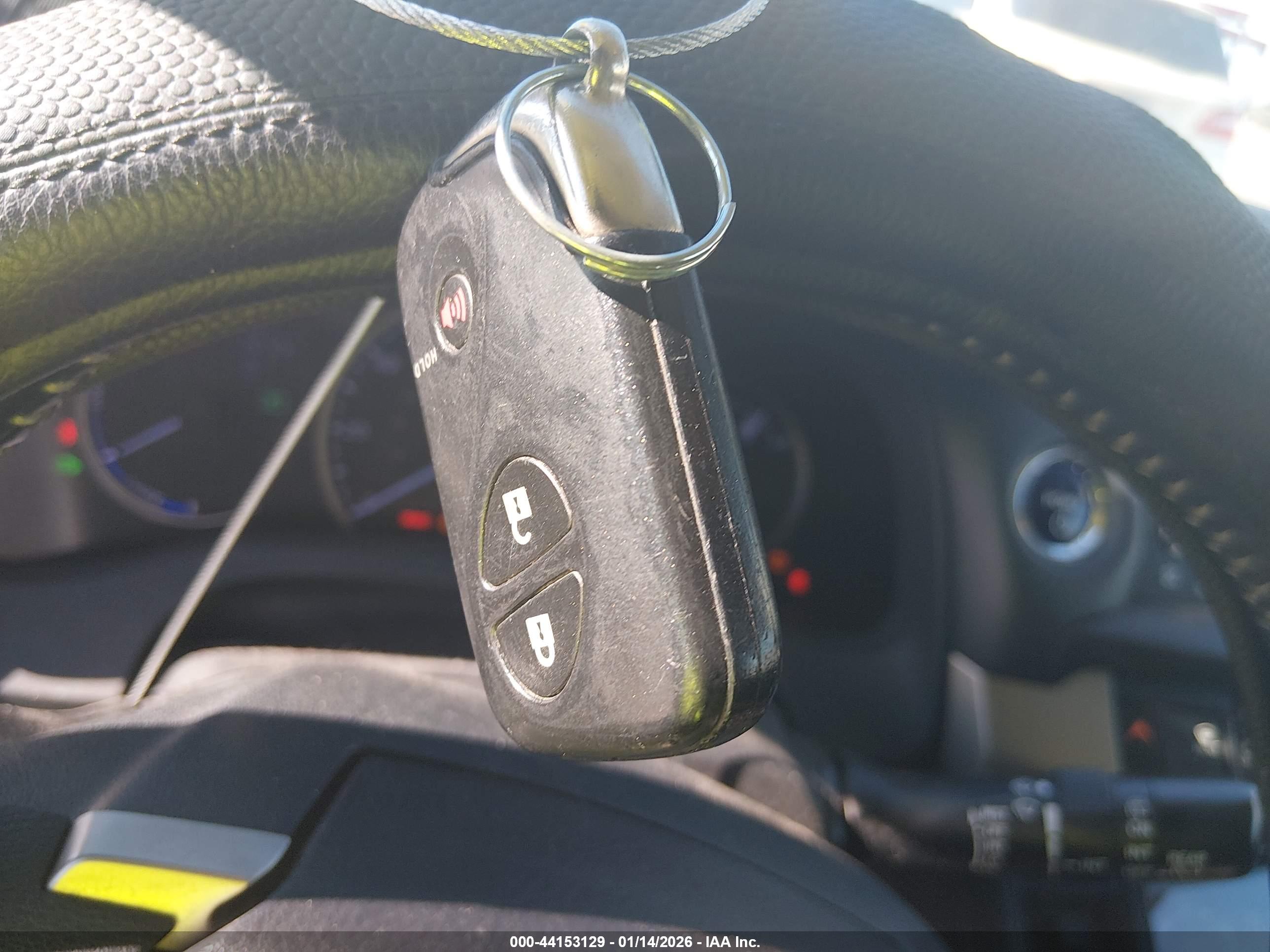 LEXUS CT image 11