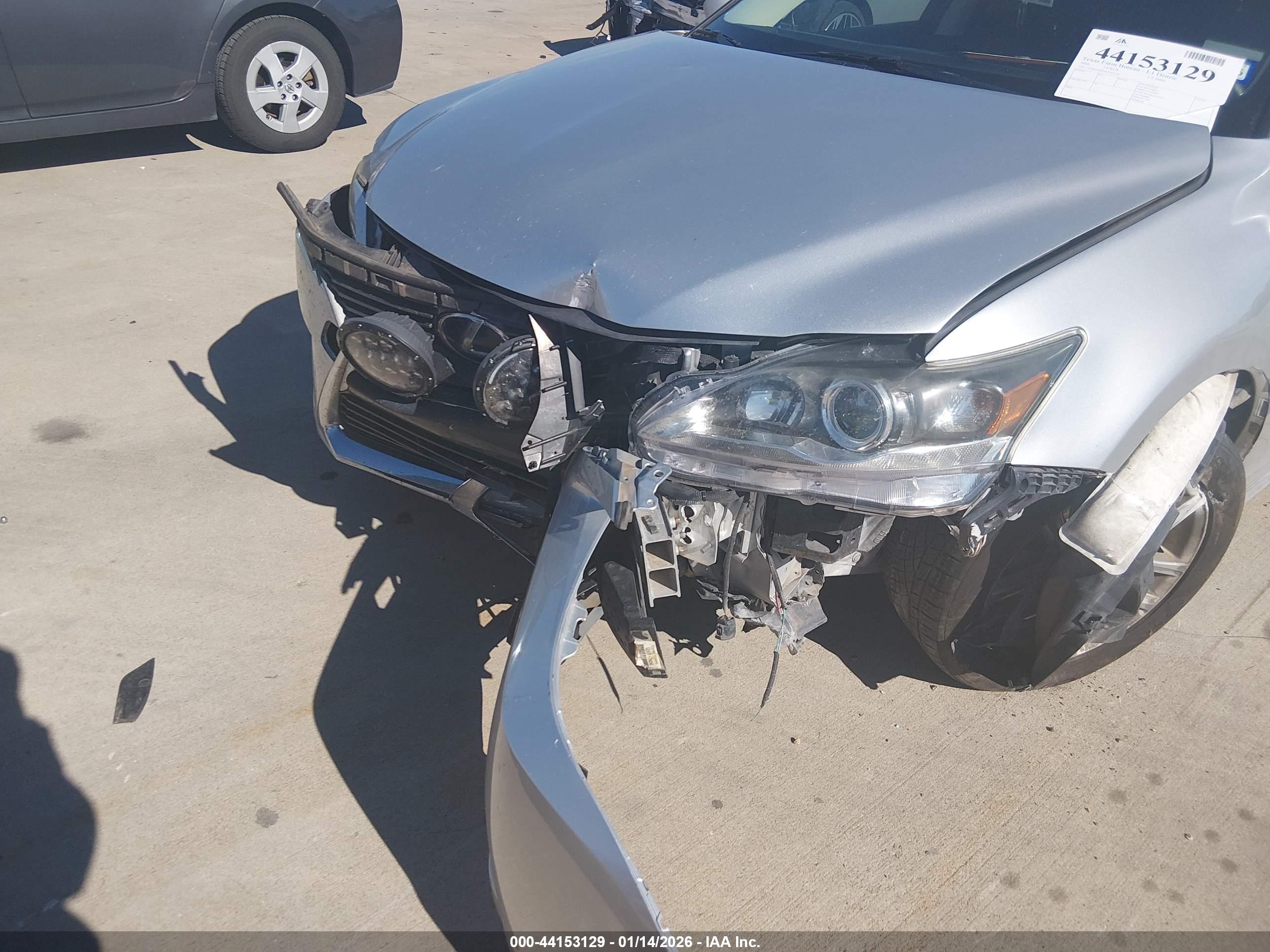 LEXUS CT image 6
