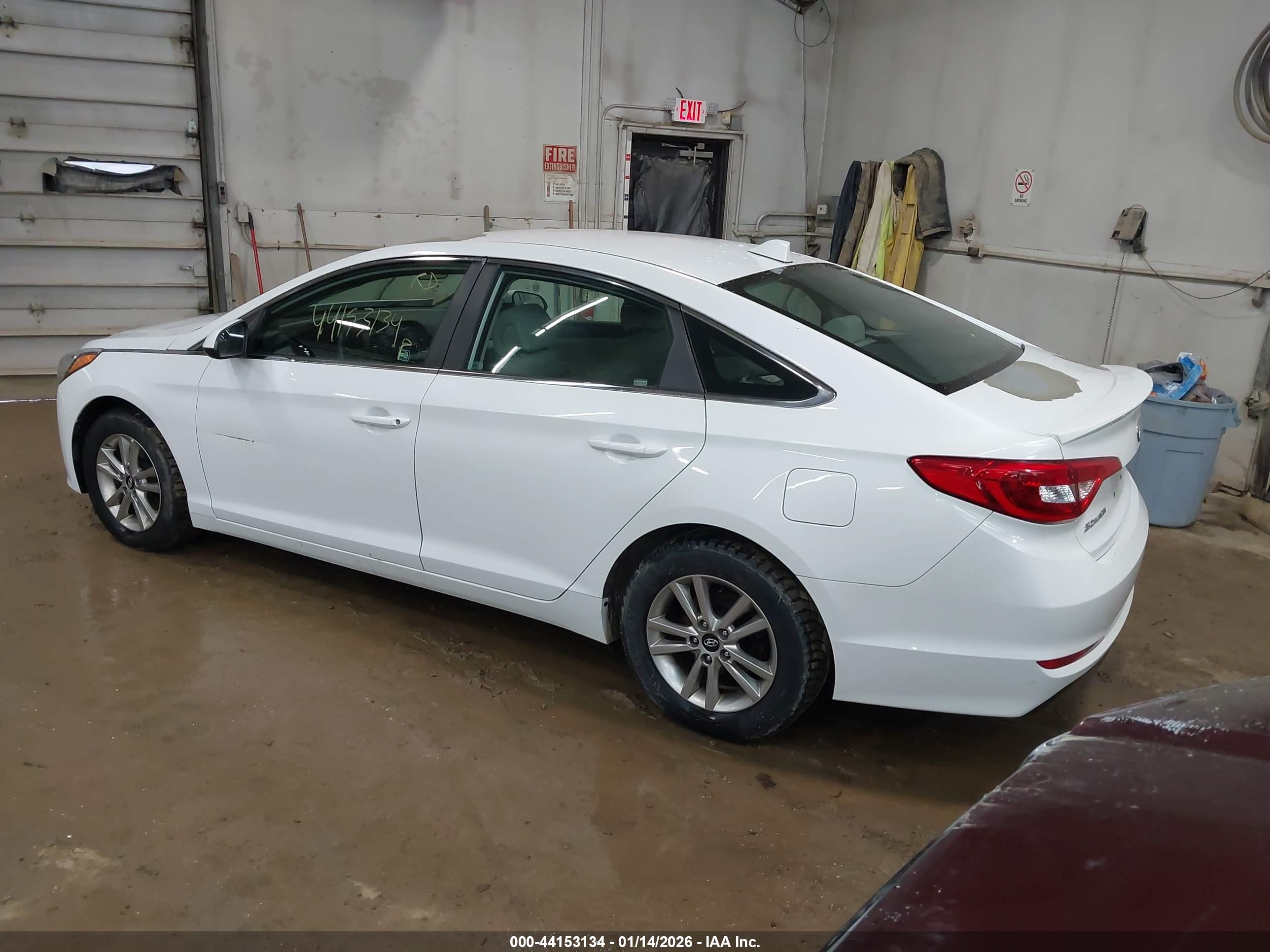 HYUNDAI SONATA image 3