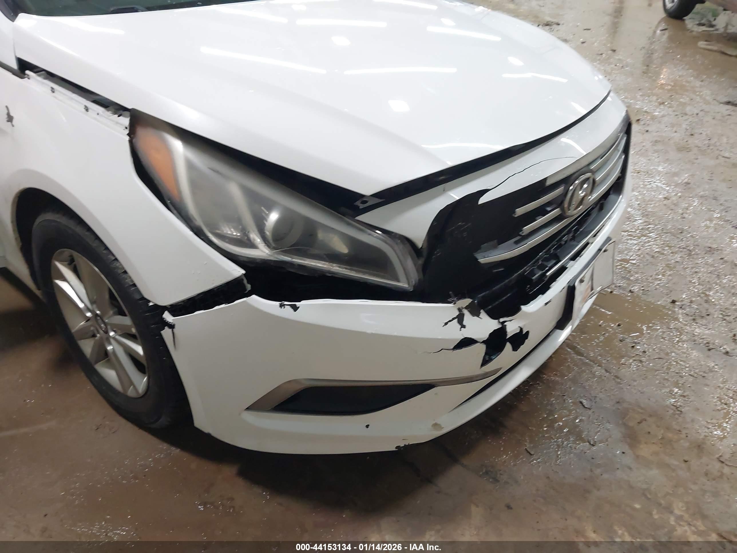 HYUNDAI SONATA image 6