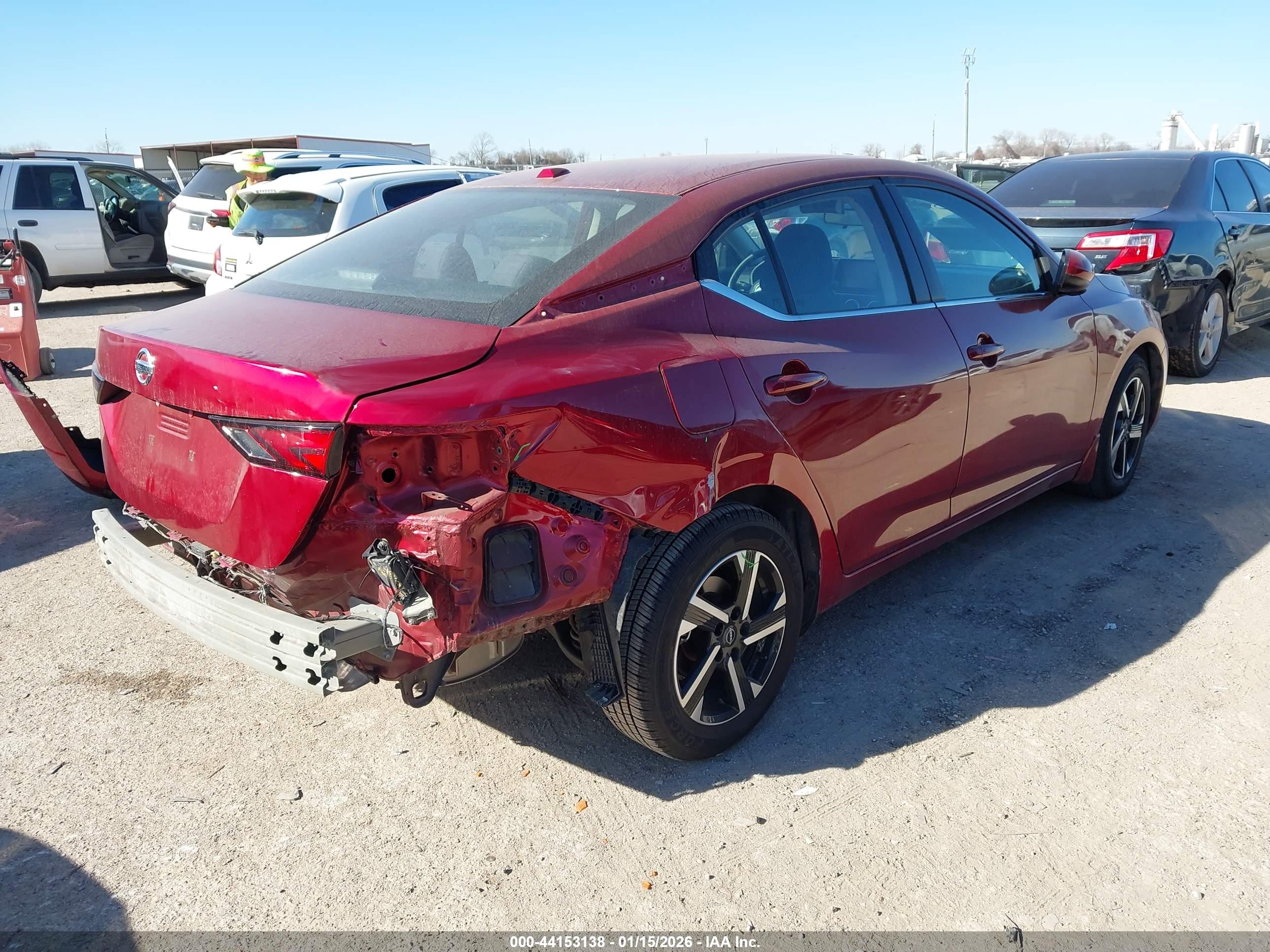 NISSAN SENTRA image 4
