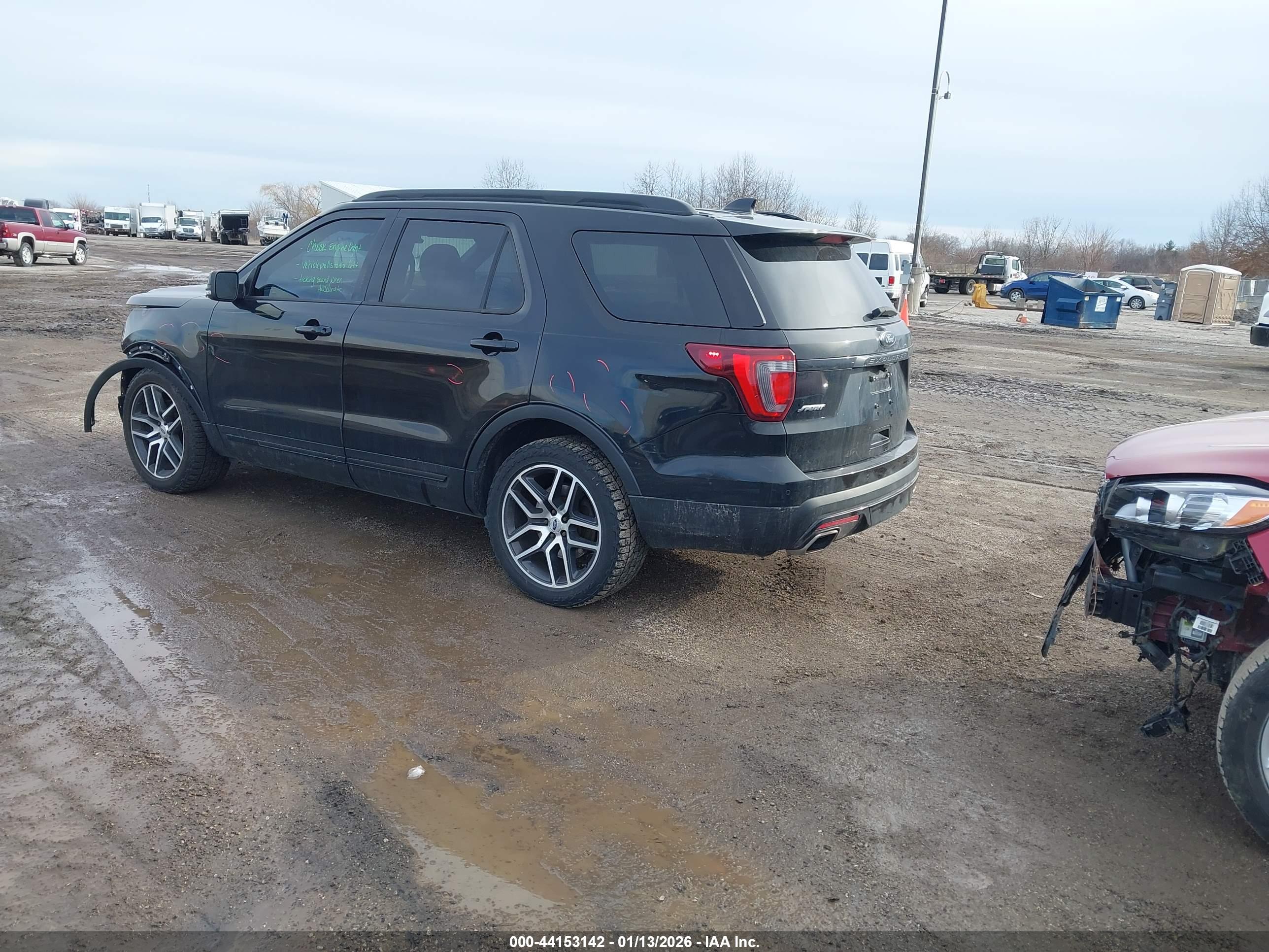 FORD EXPLORER image 3
