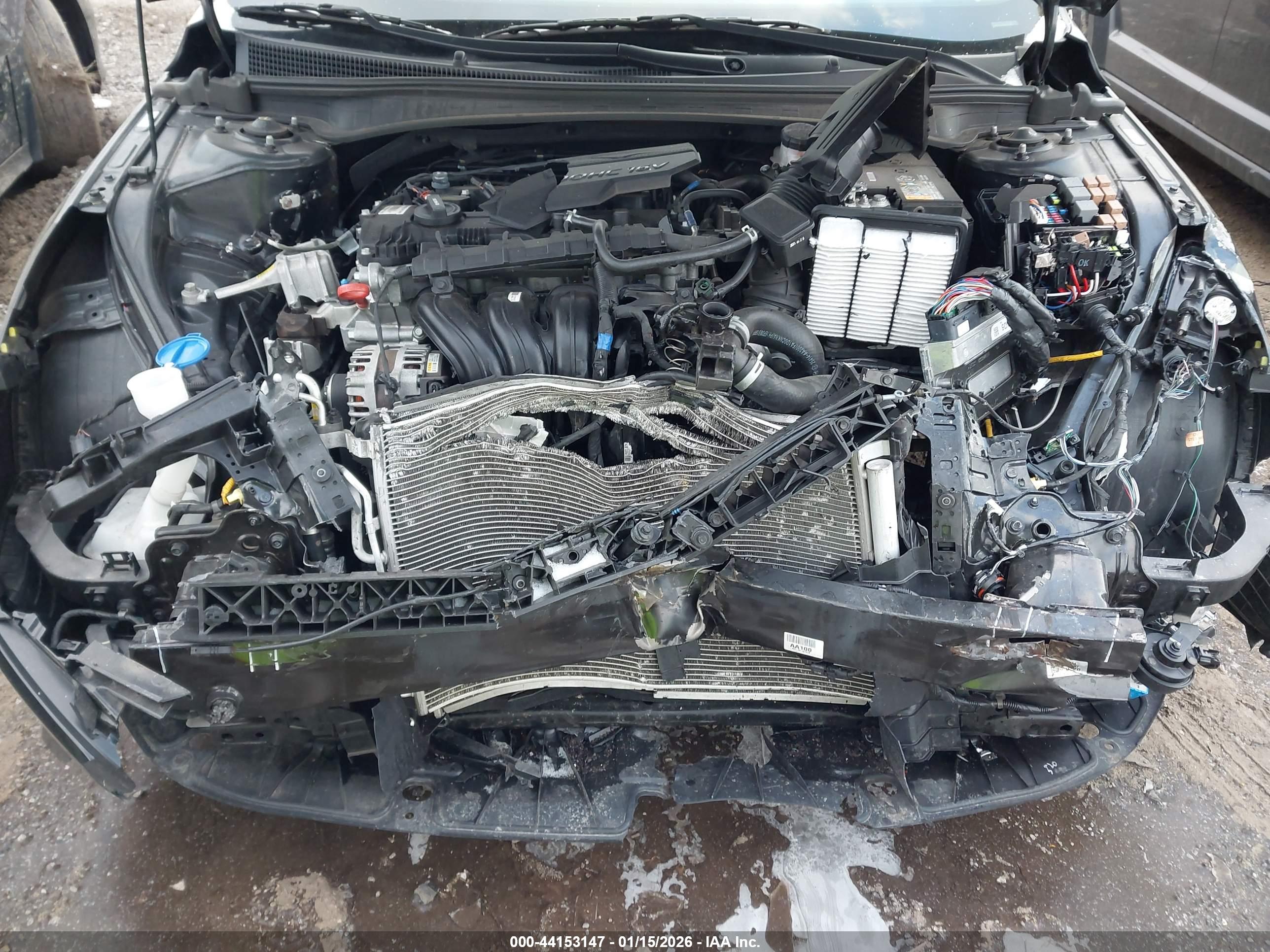 HYUNDAI ELANTRA image 10