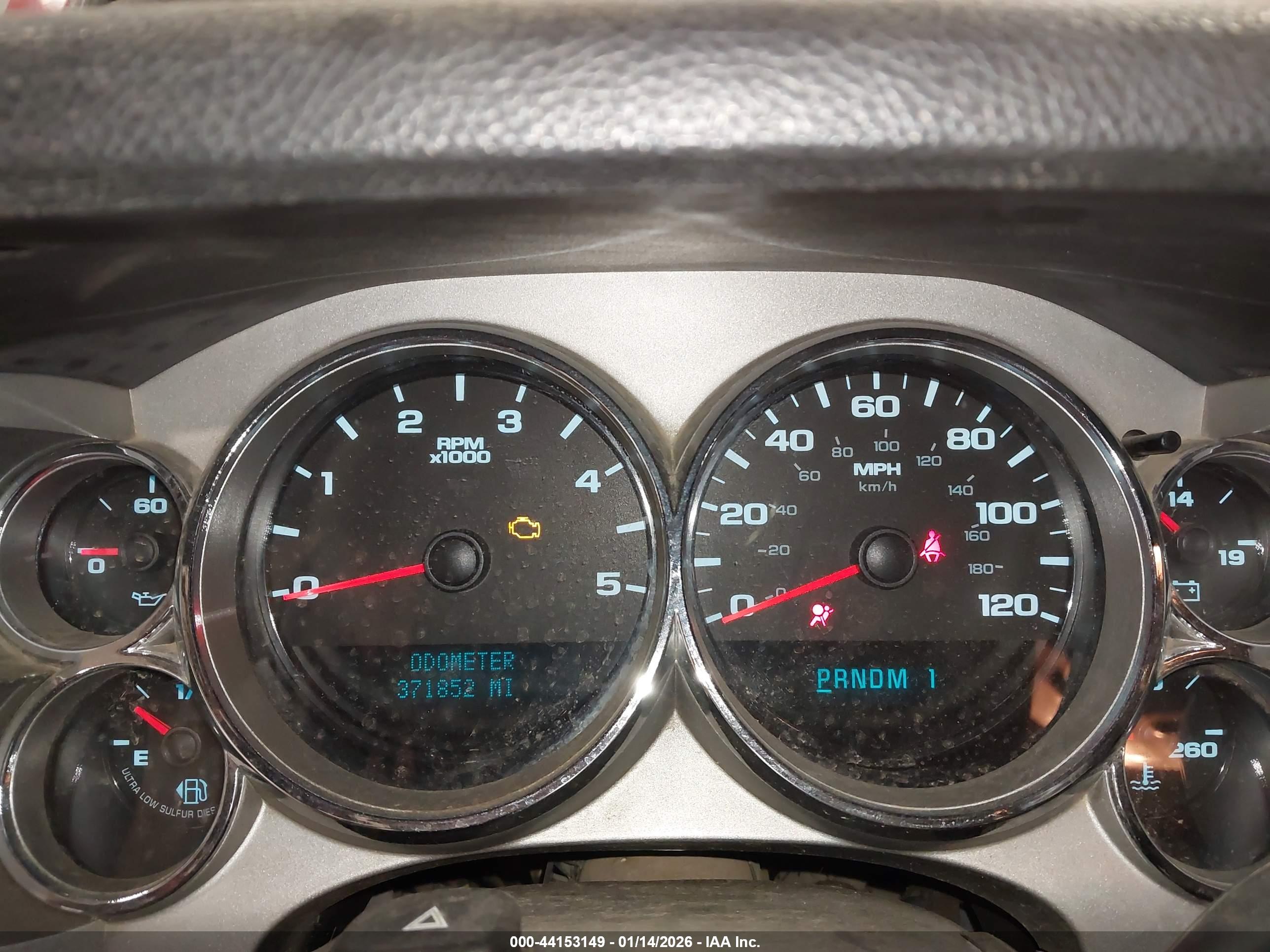 CHEVROLET SILVERADO image 6