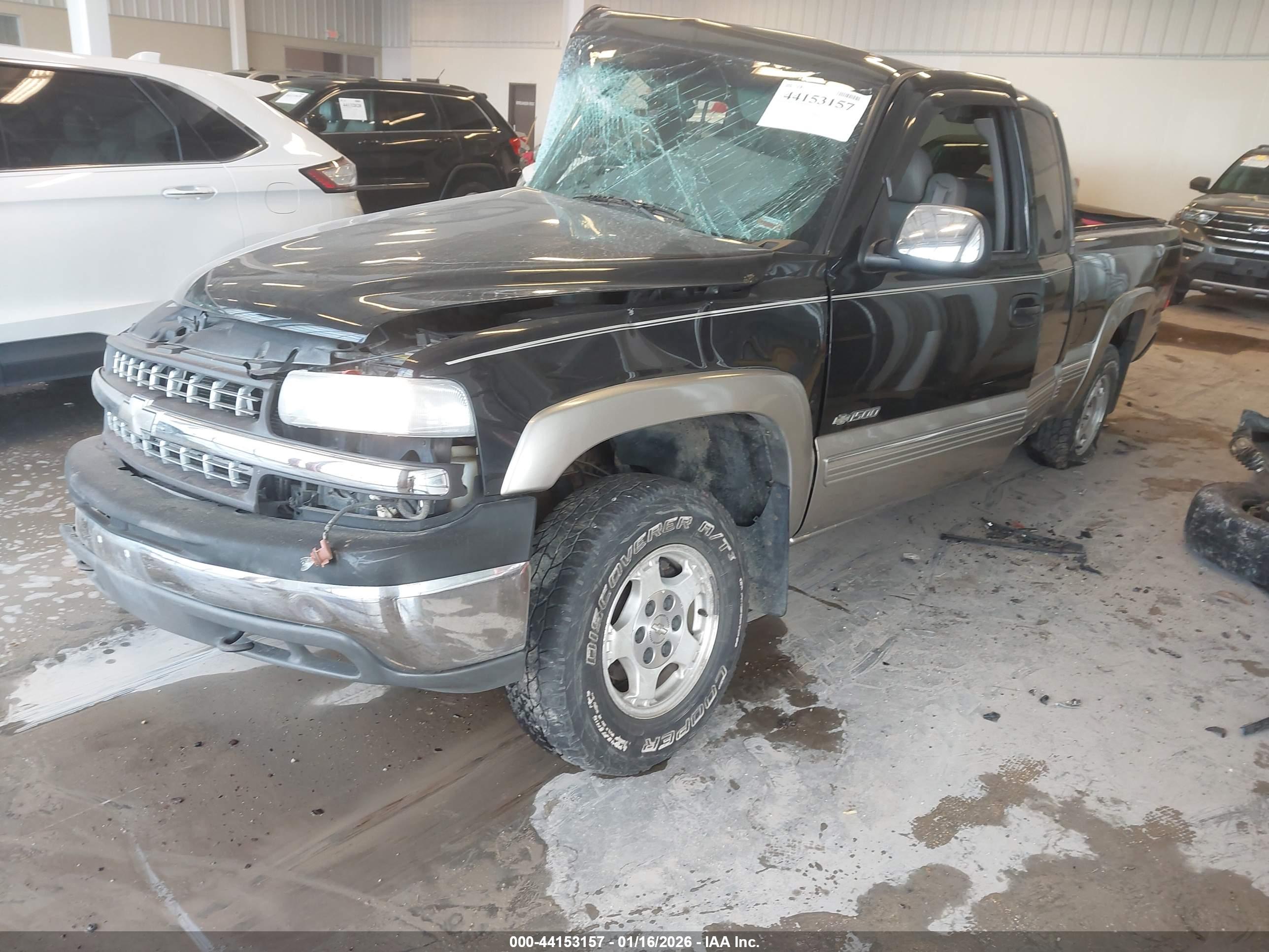CHEVROLET SILVERADO image 2