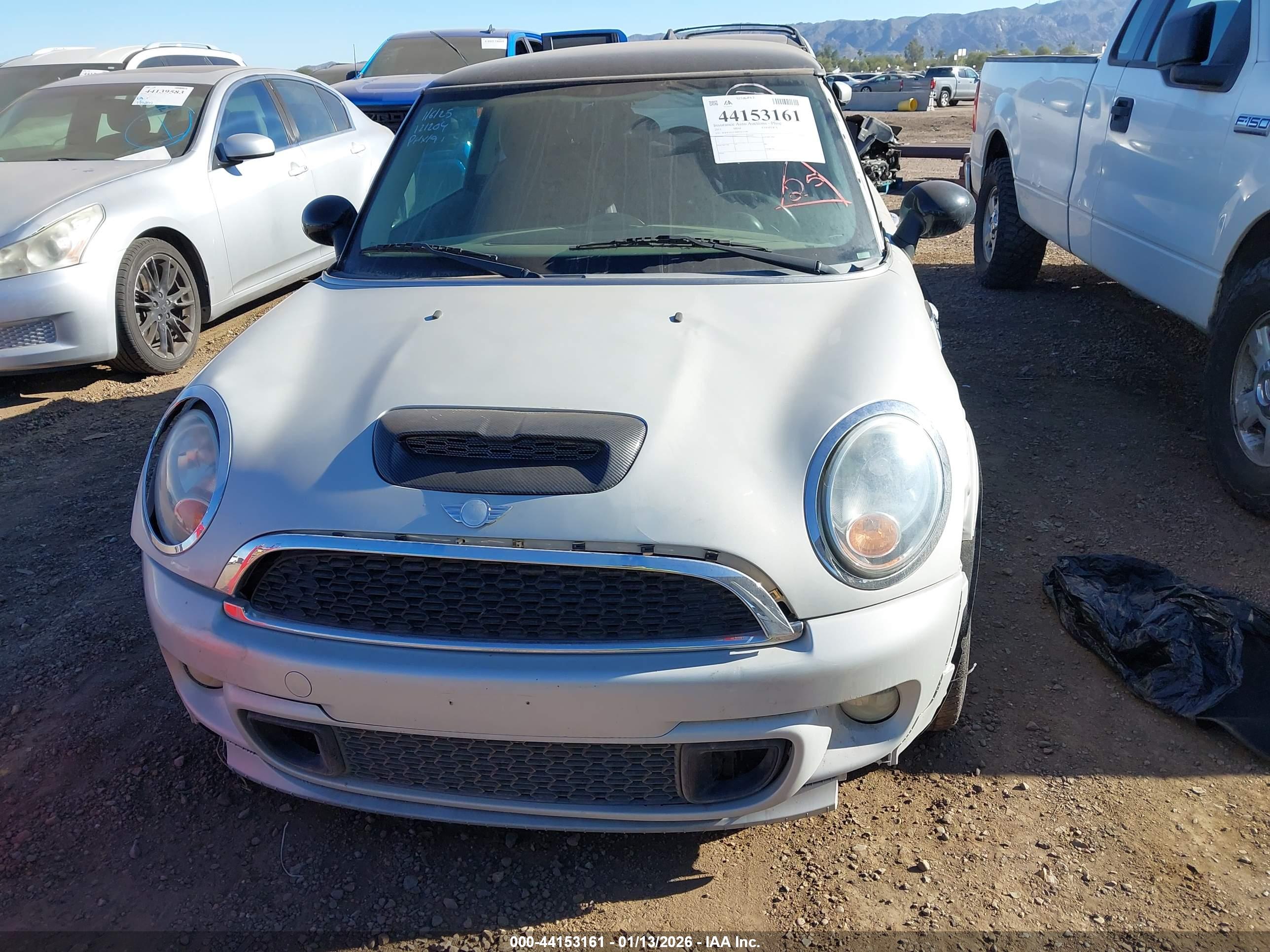 MINI COOPER image 6