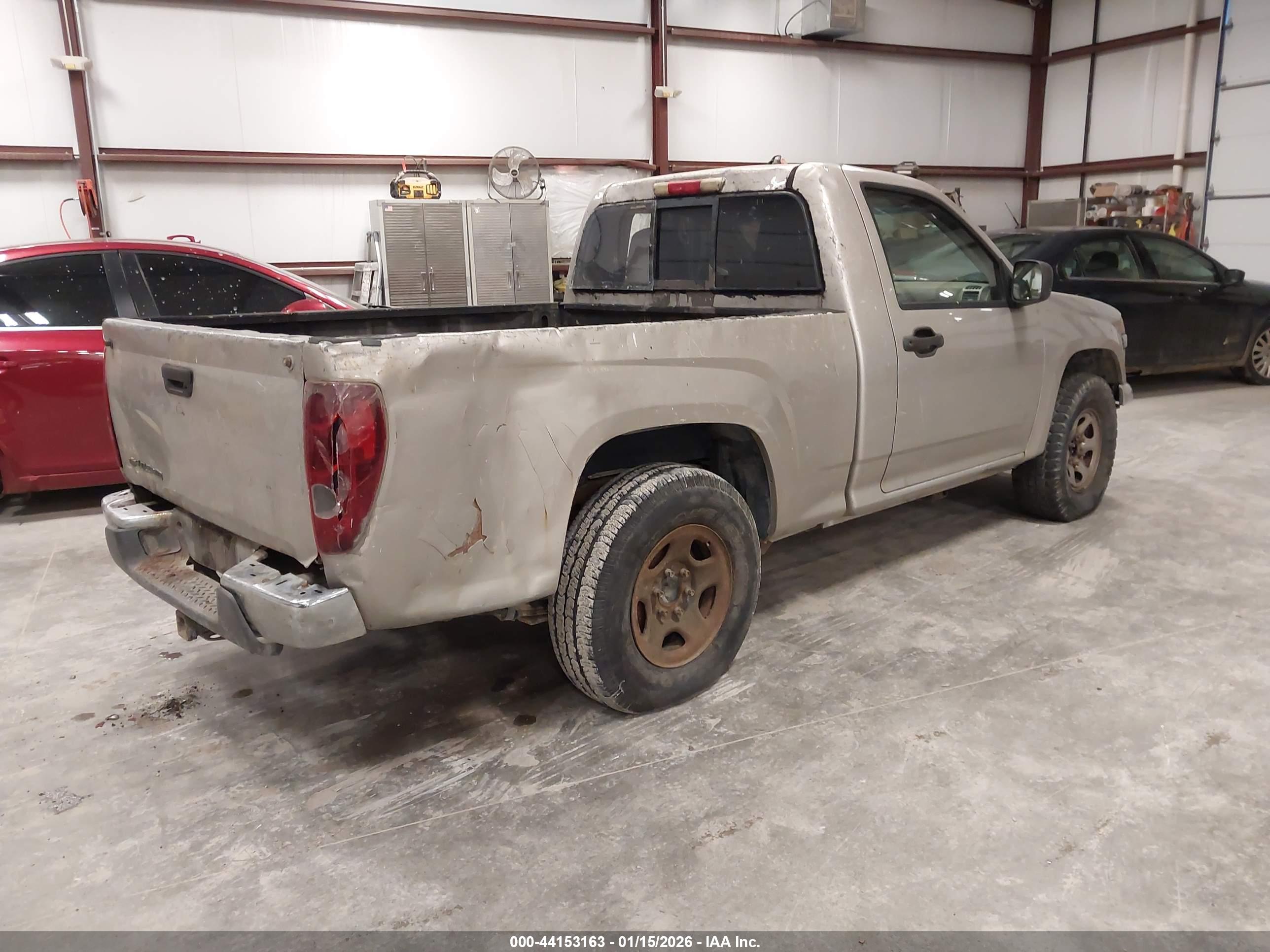 CHEVROLET COLORADO image 4