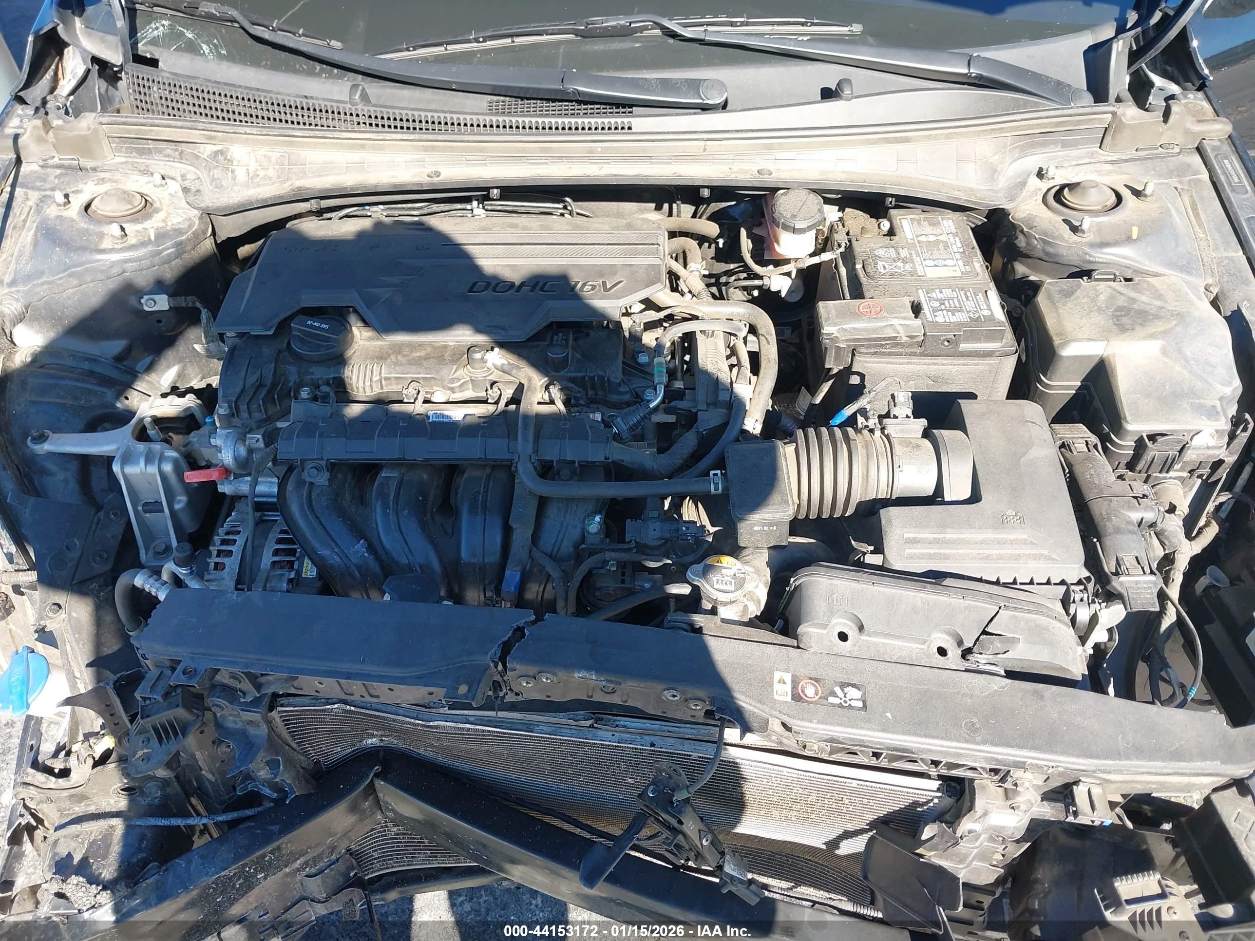 HYUNDAI ELANTRA image 10
