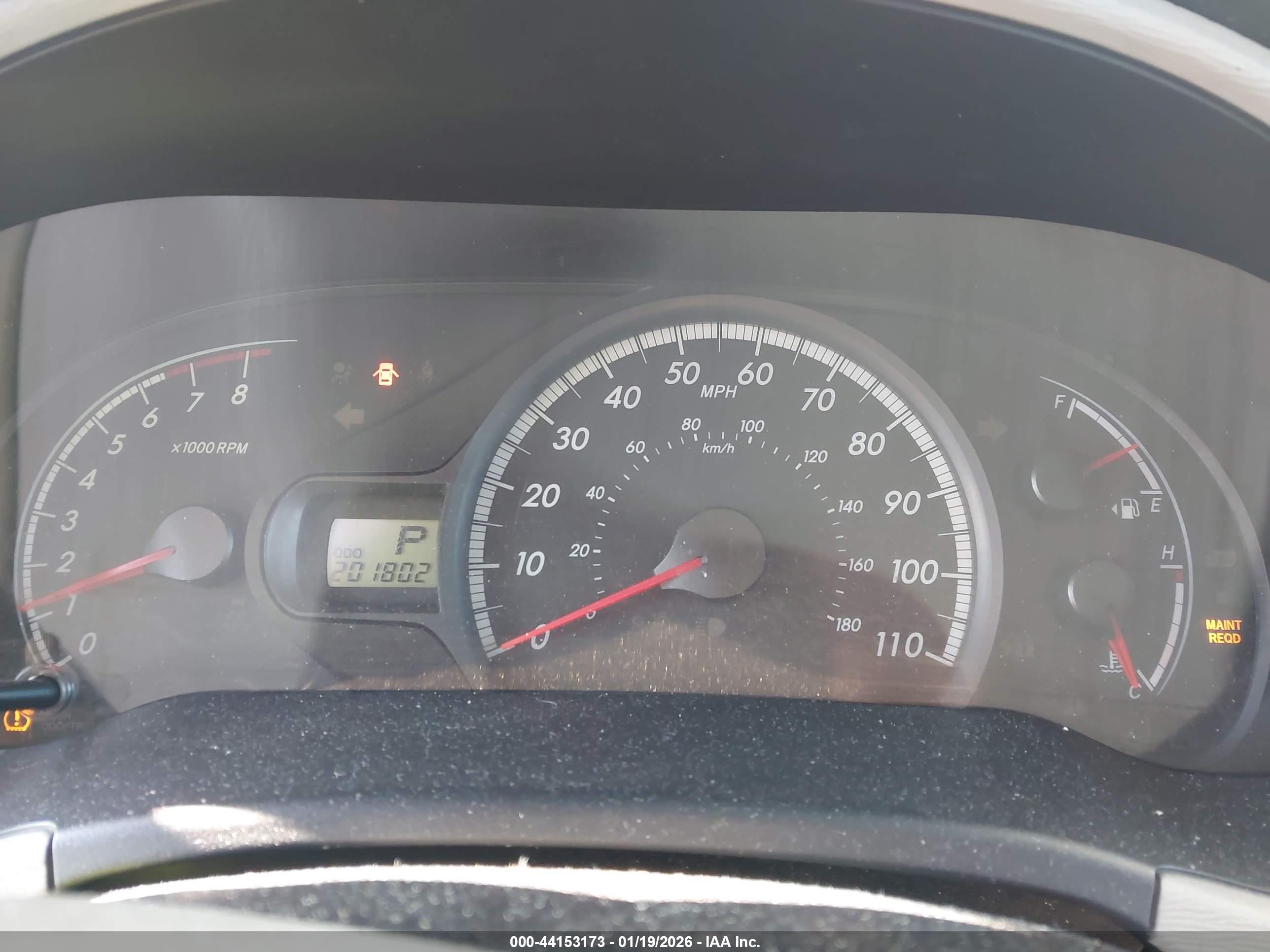TOYOTA SIENNA image 7