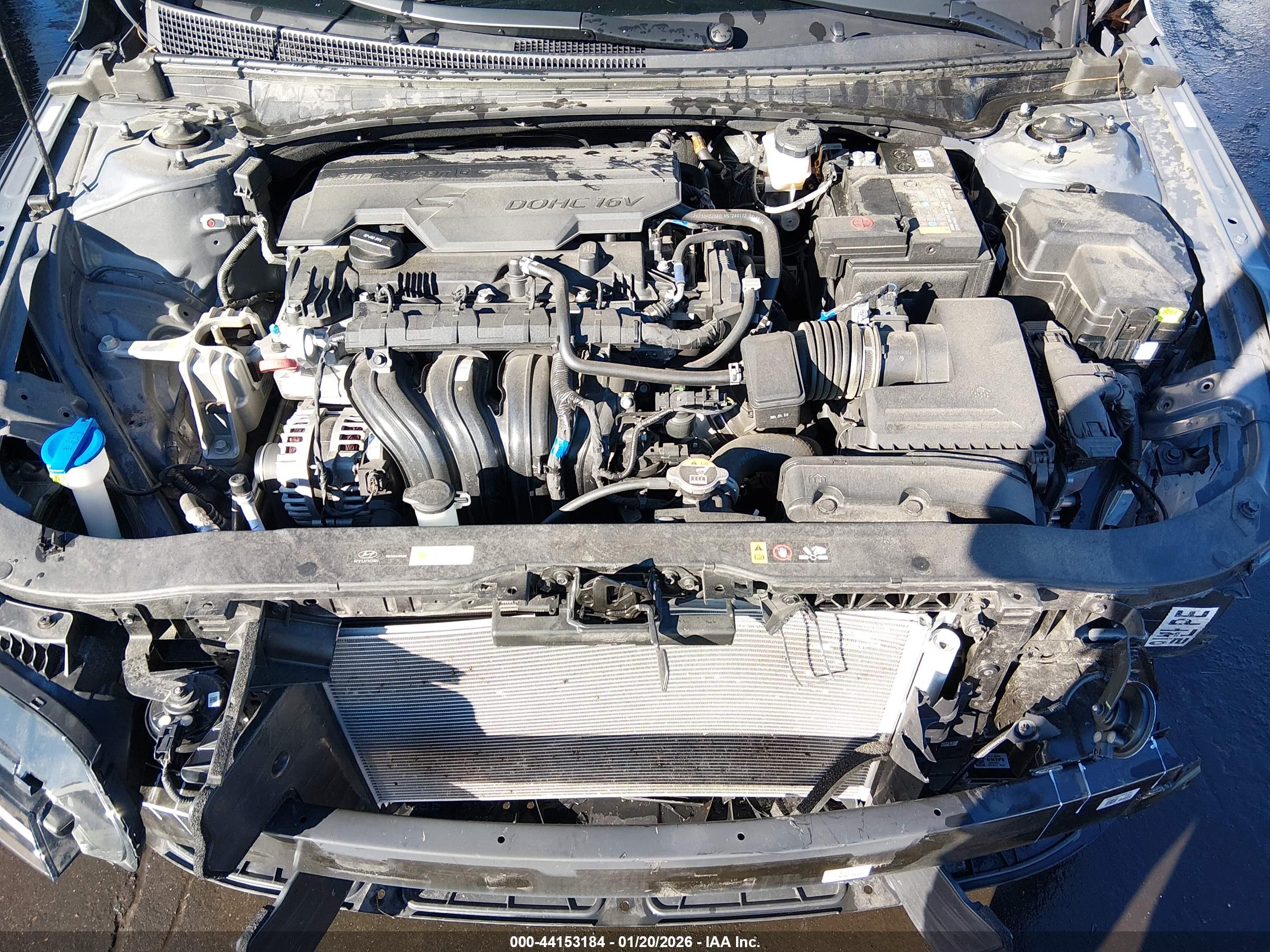 HYUNDAI ELANTRA image 10