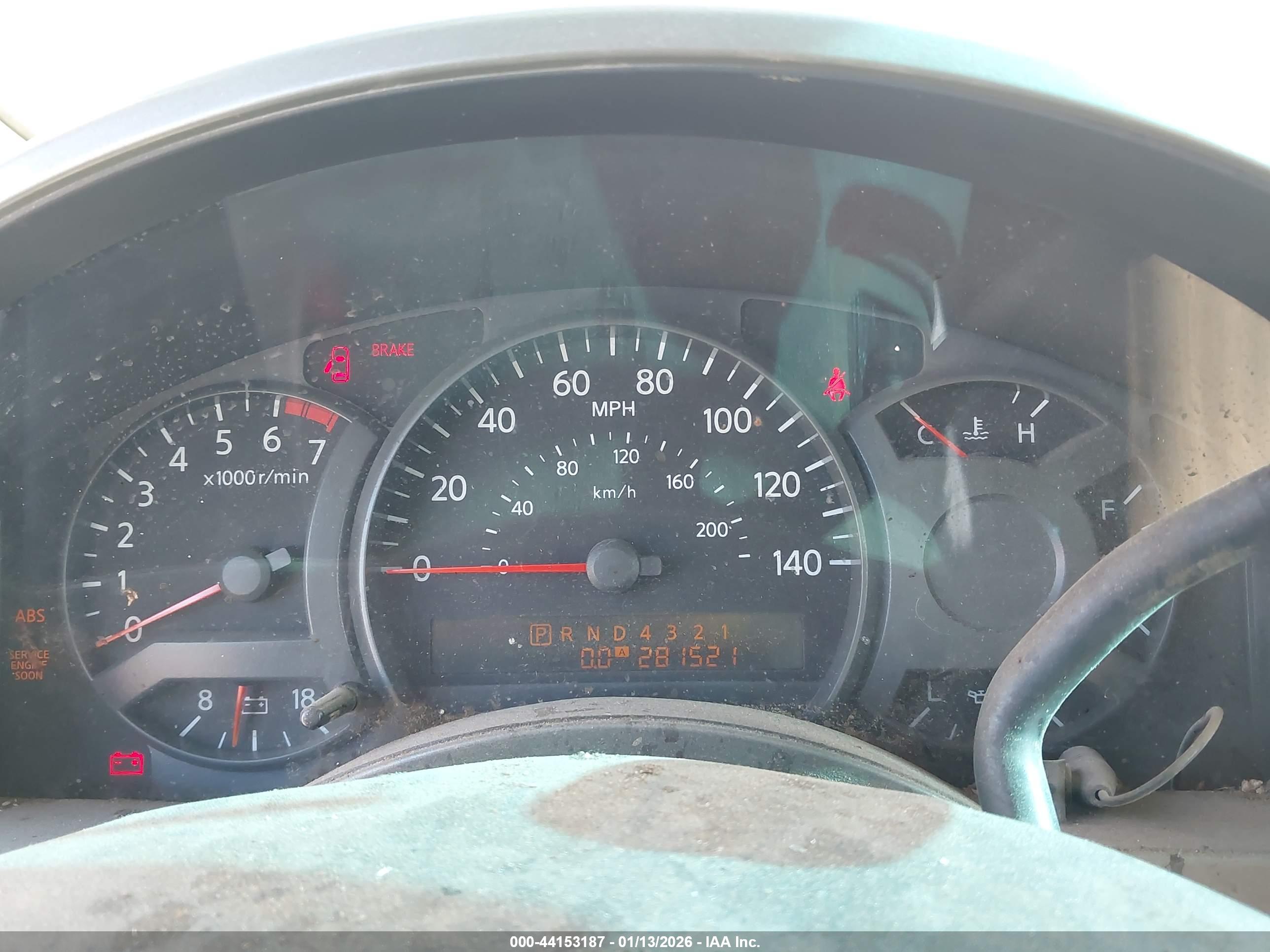 NISSAN TITAN image 7
