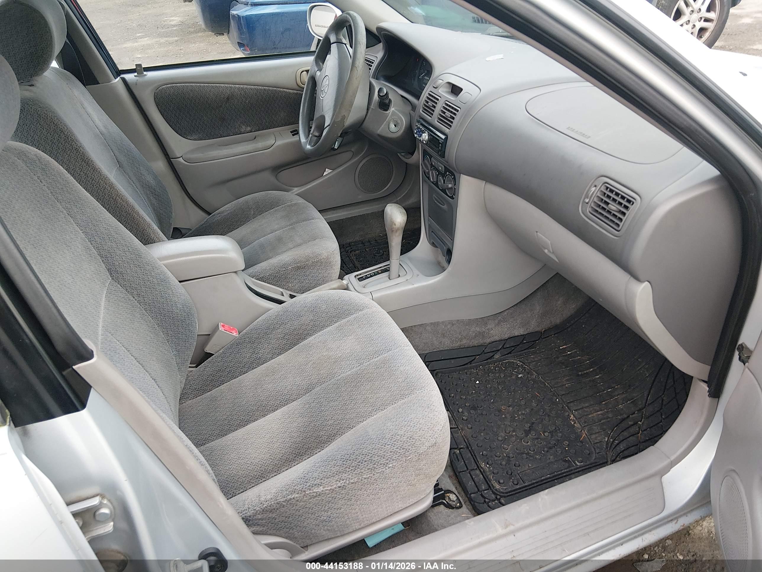 TOYOTA COROLLA image 5