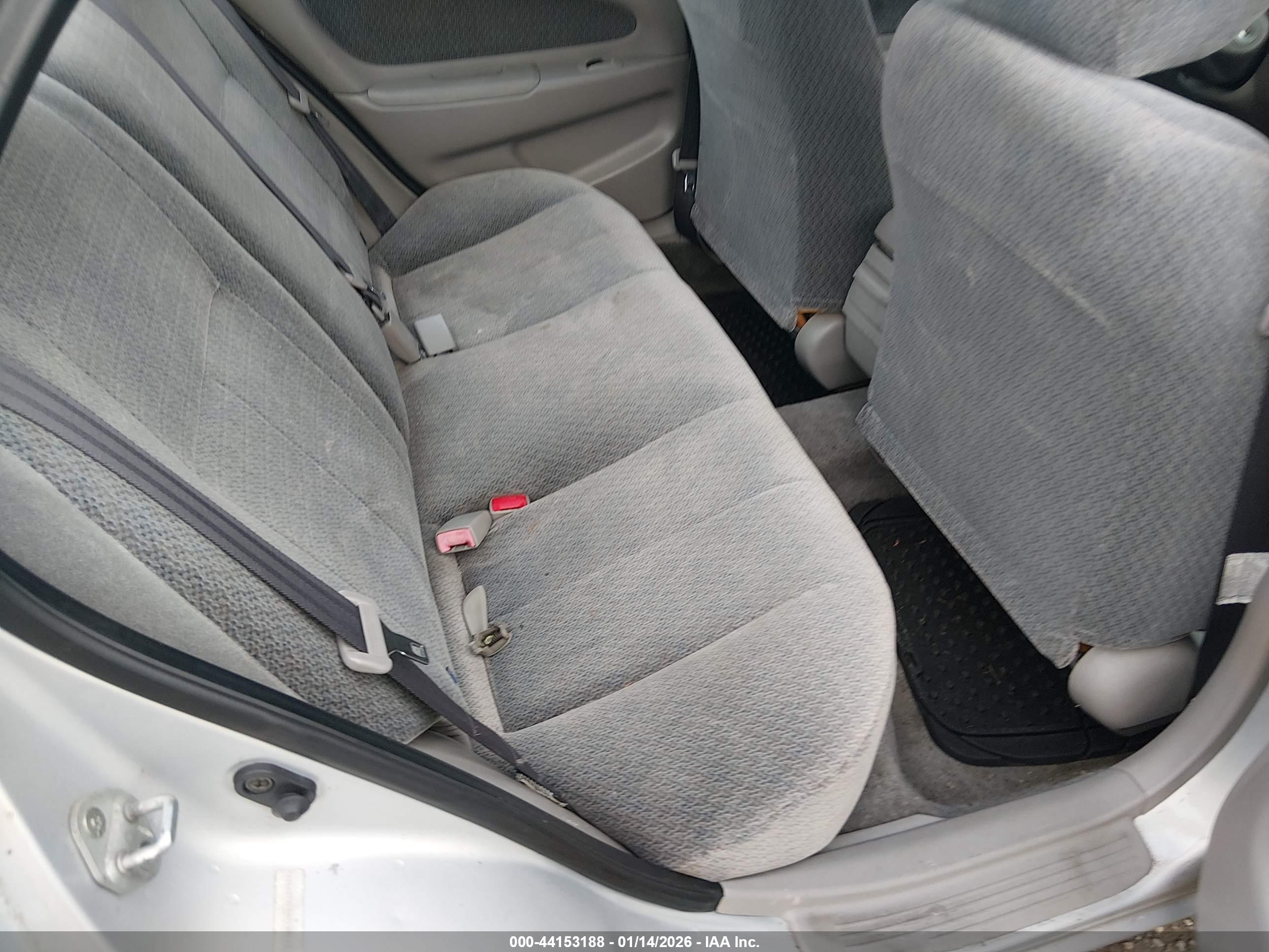 TOYOTA COROLLA image 8