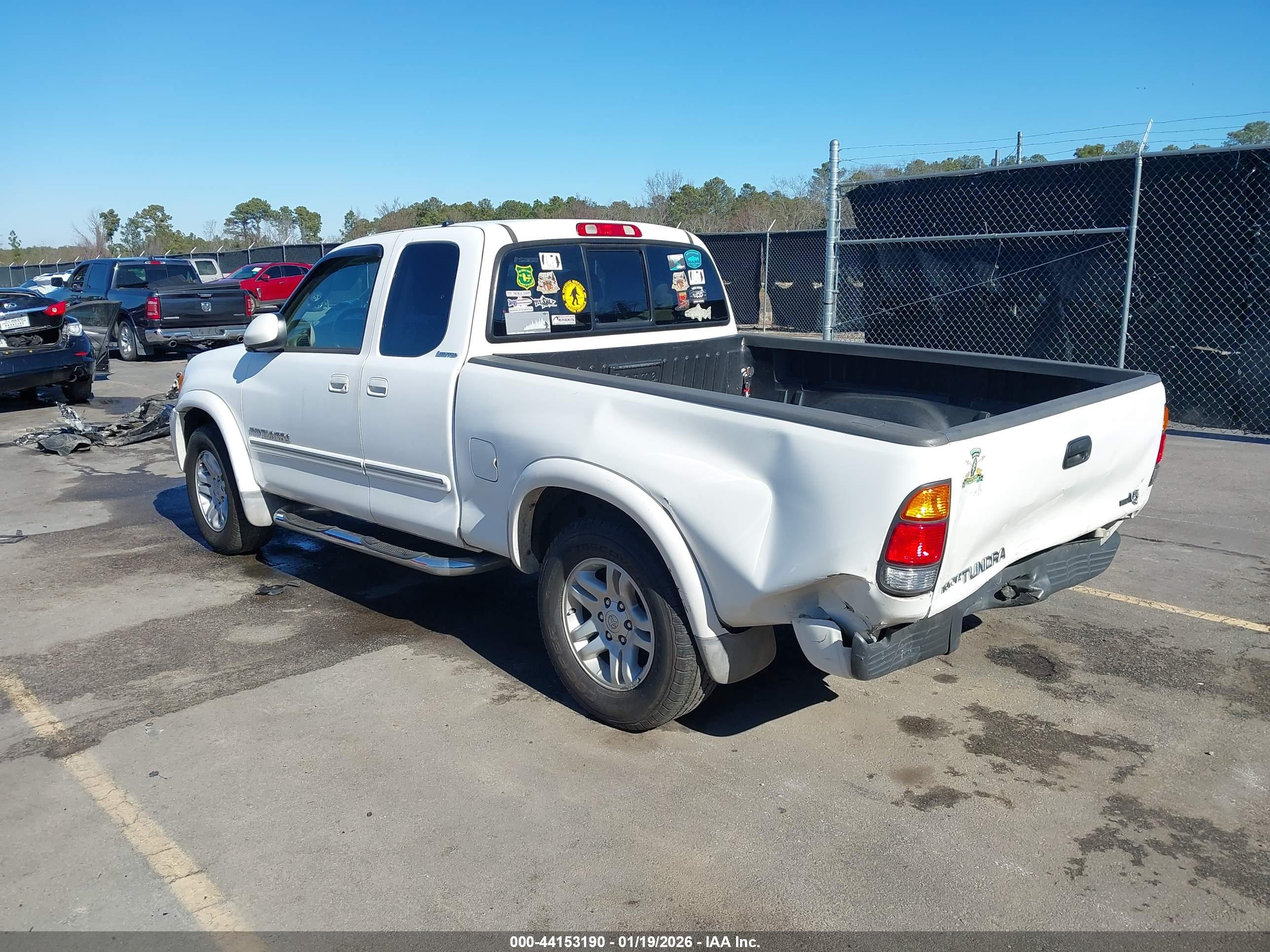 TOYOTA TUNDRA image 3