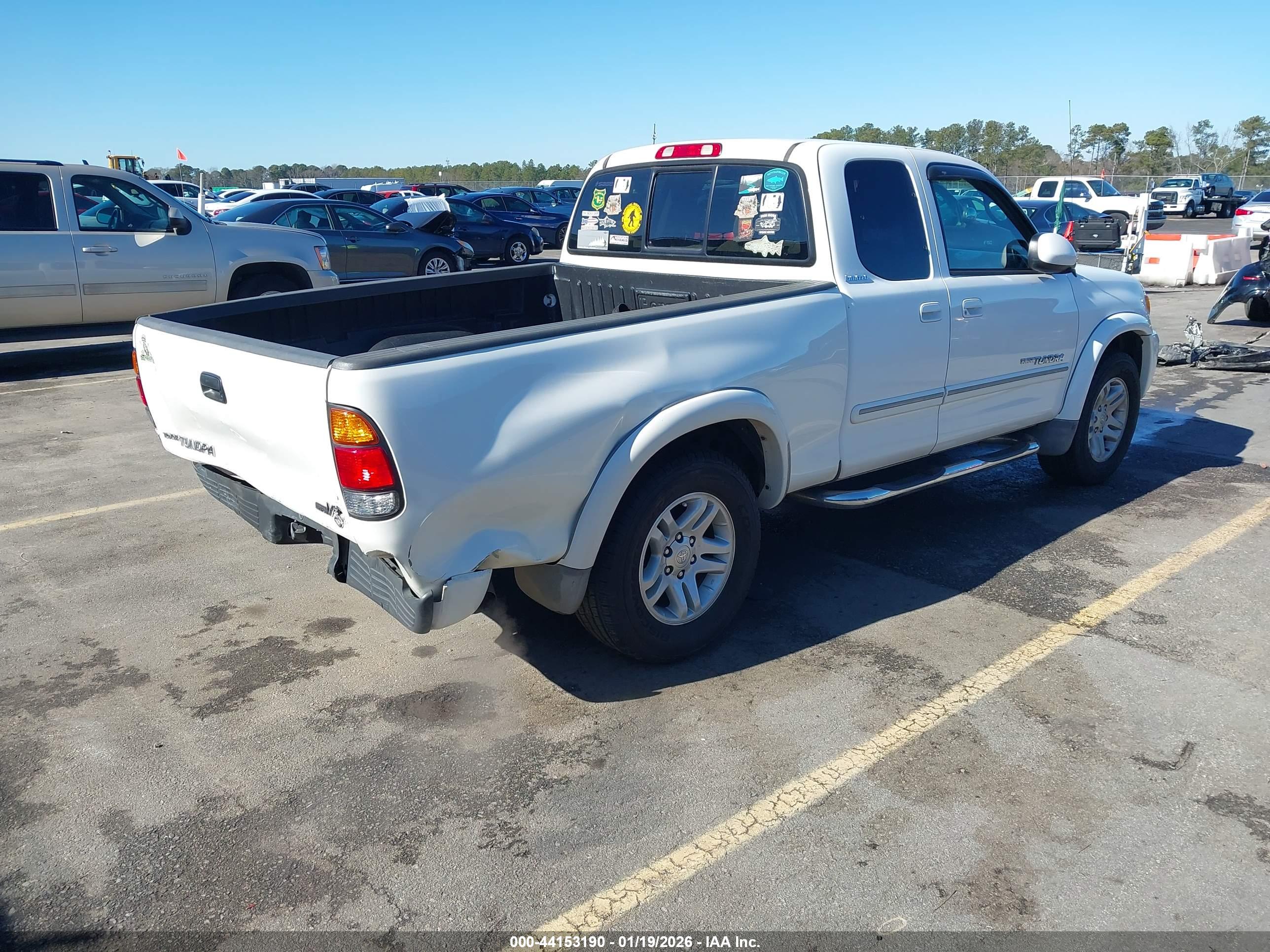TOYOTA TUNDRA image 4