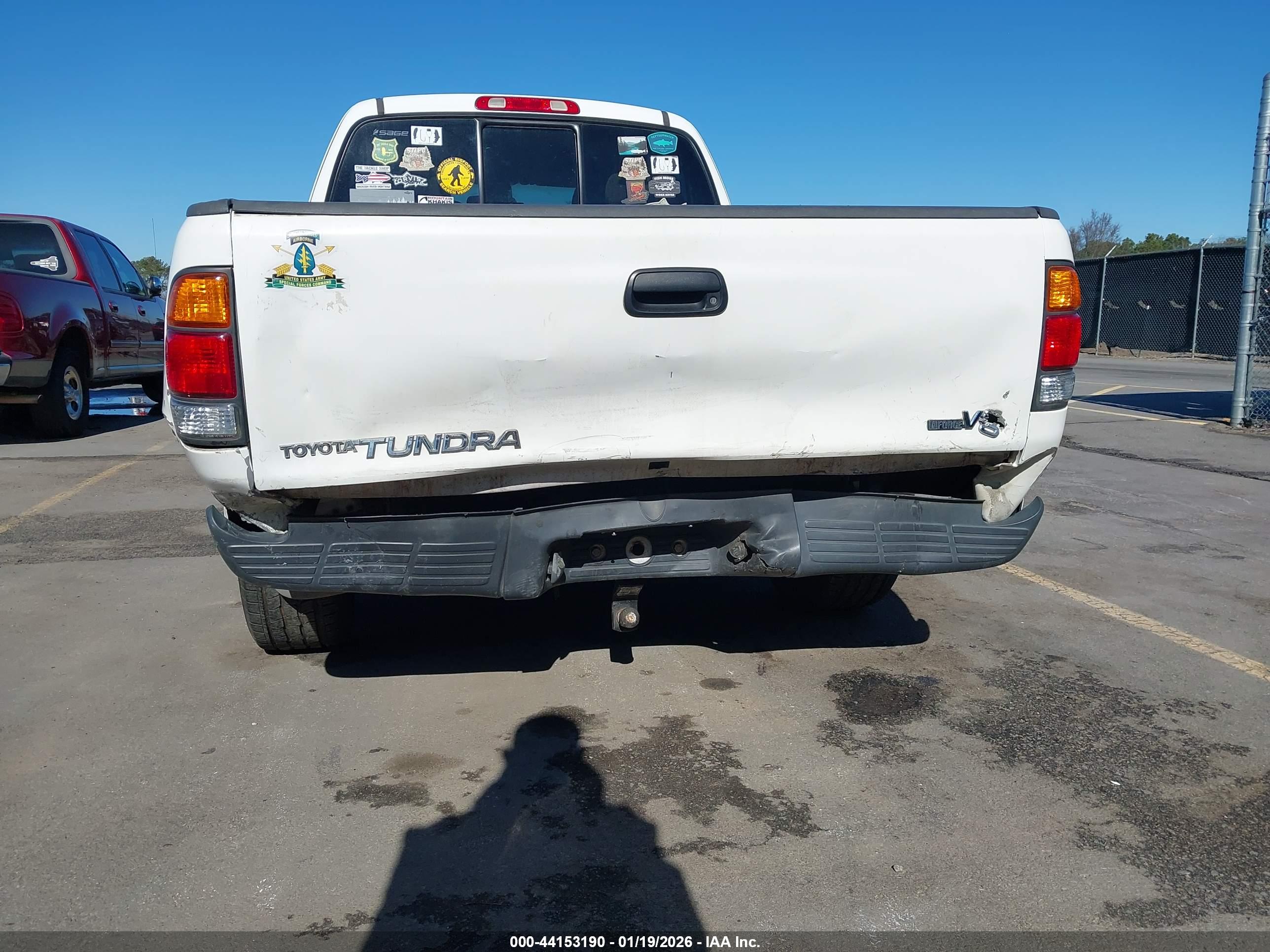 TOYOTA TUNDRA image 6