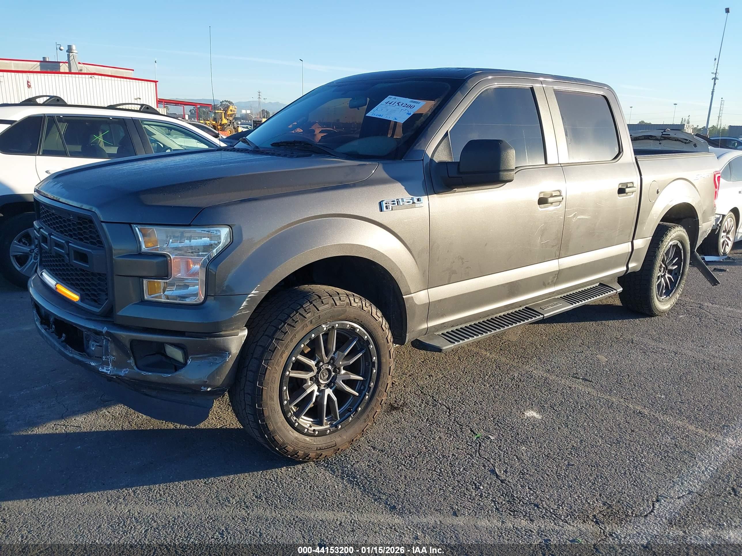 FORD F-150 image 2