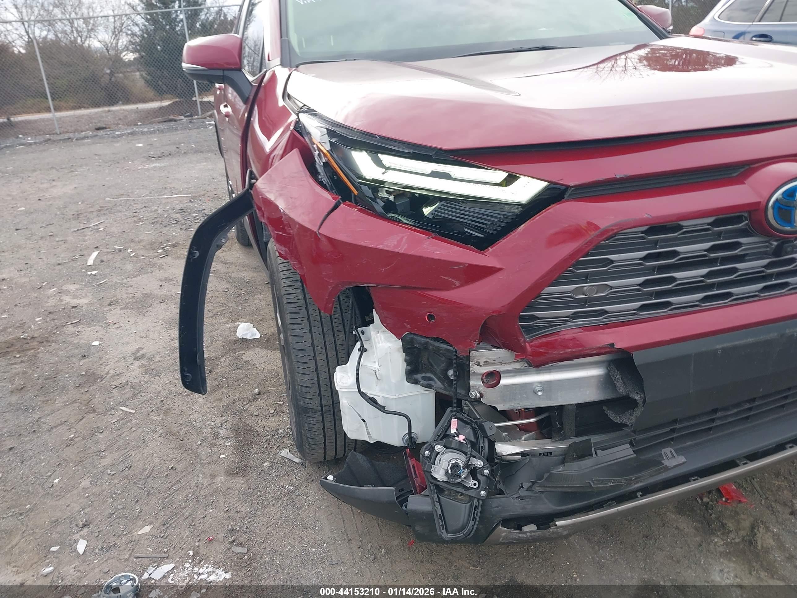 TOYOTA RAV4 image 6