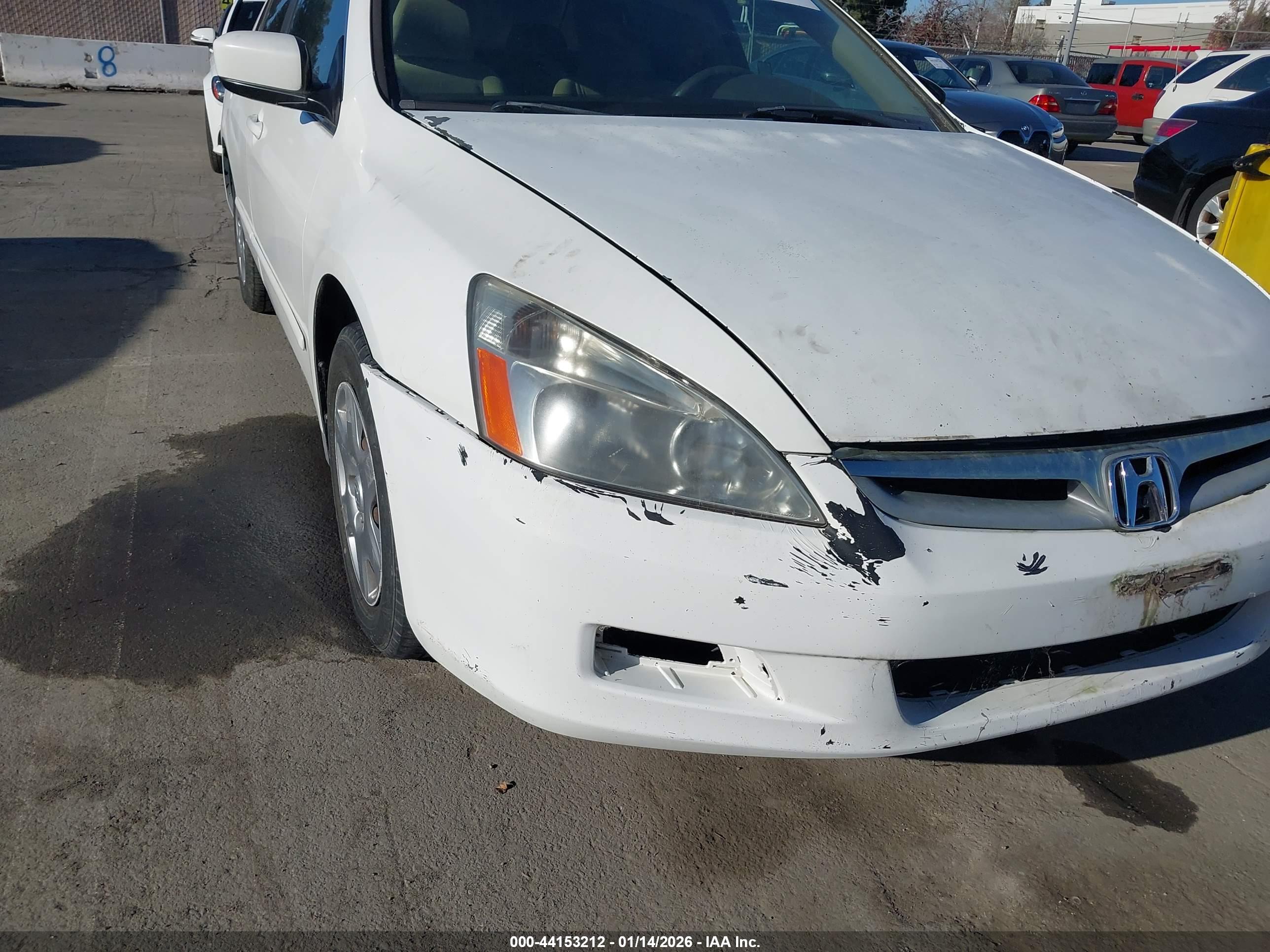 HONDA ACCORD image 6