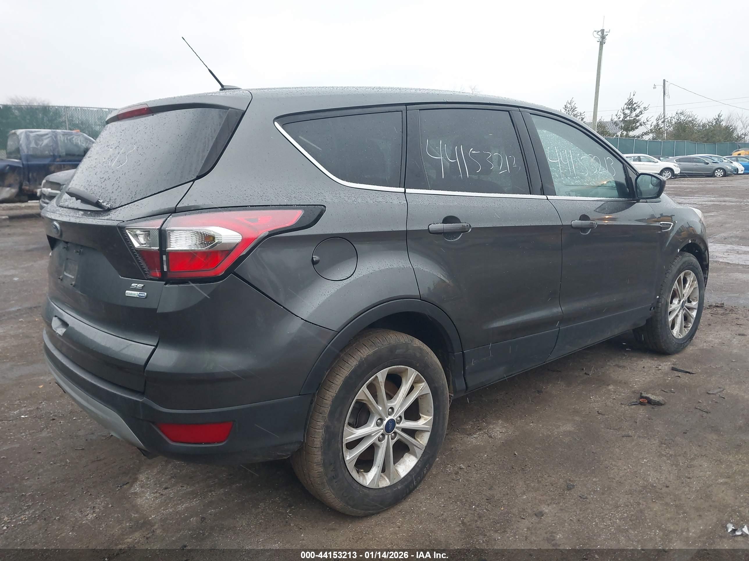 FORD ESCAPE image 4
