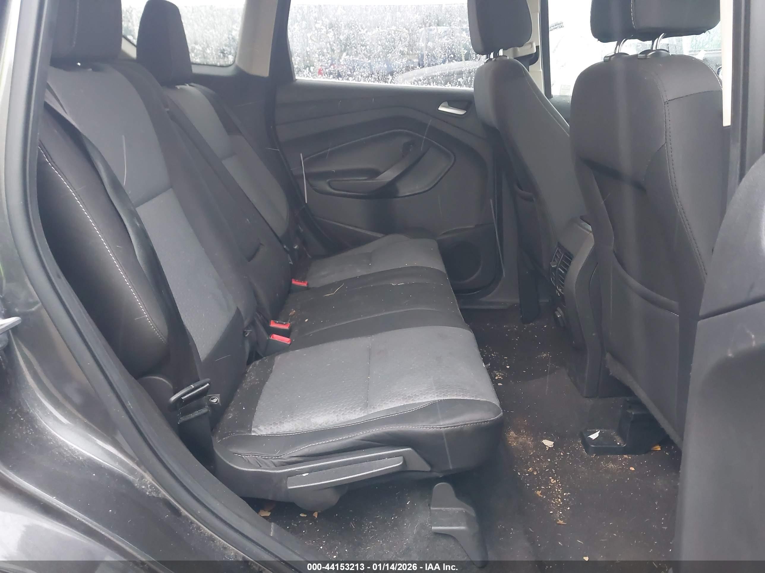 FORD ESCAPE image 8