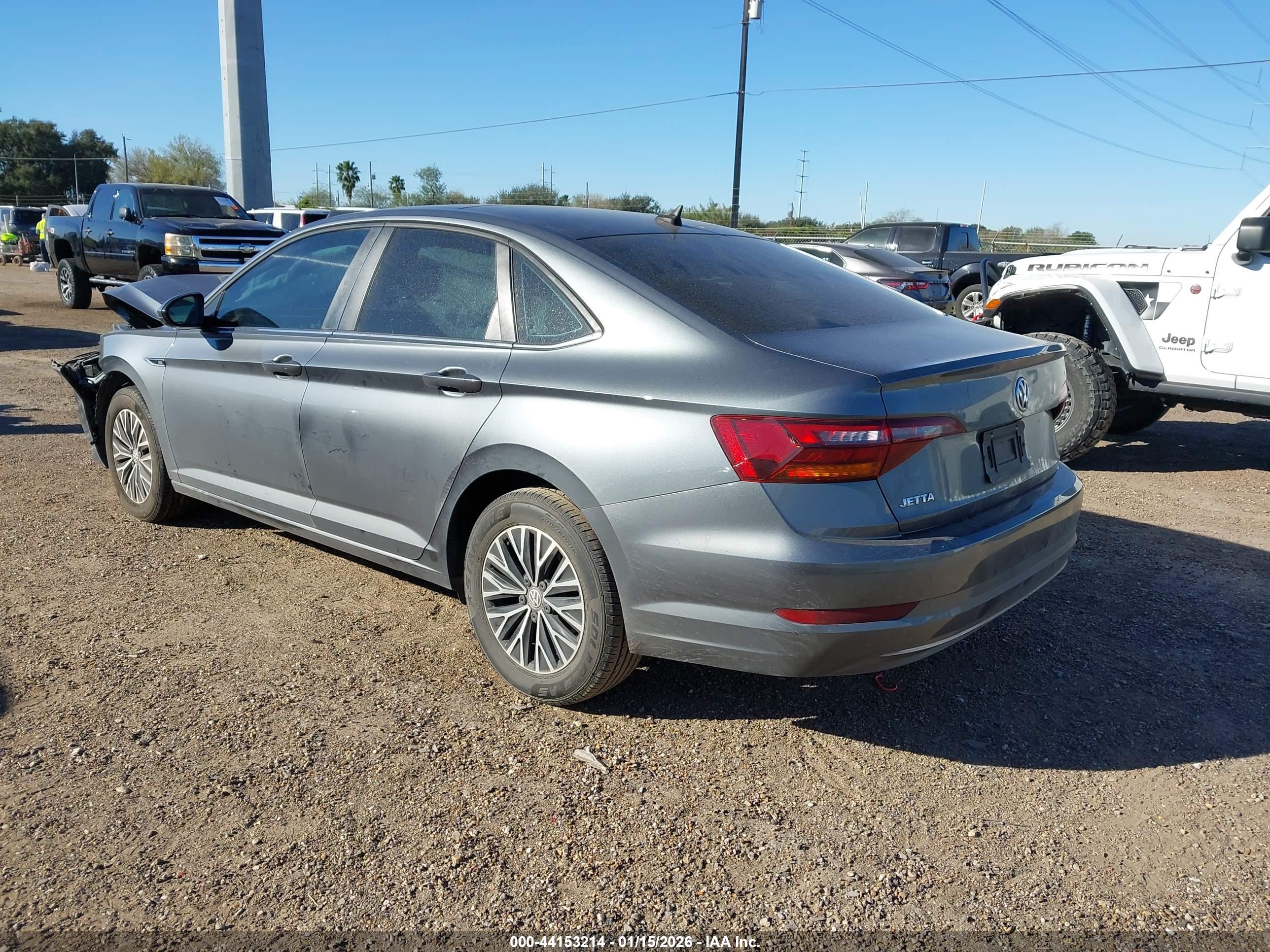 VOLKSWAGEN JETTA image 3
