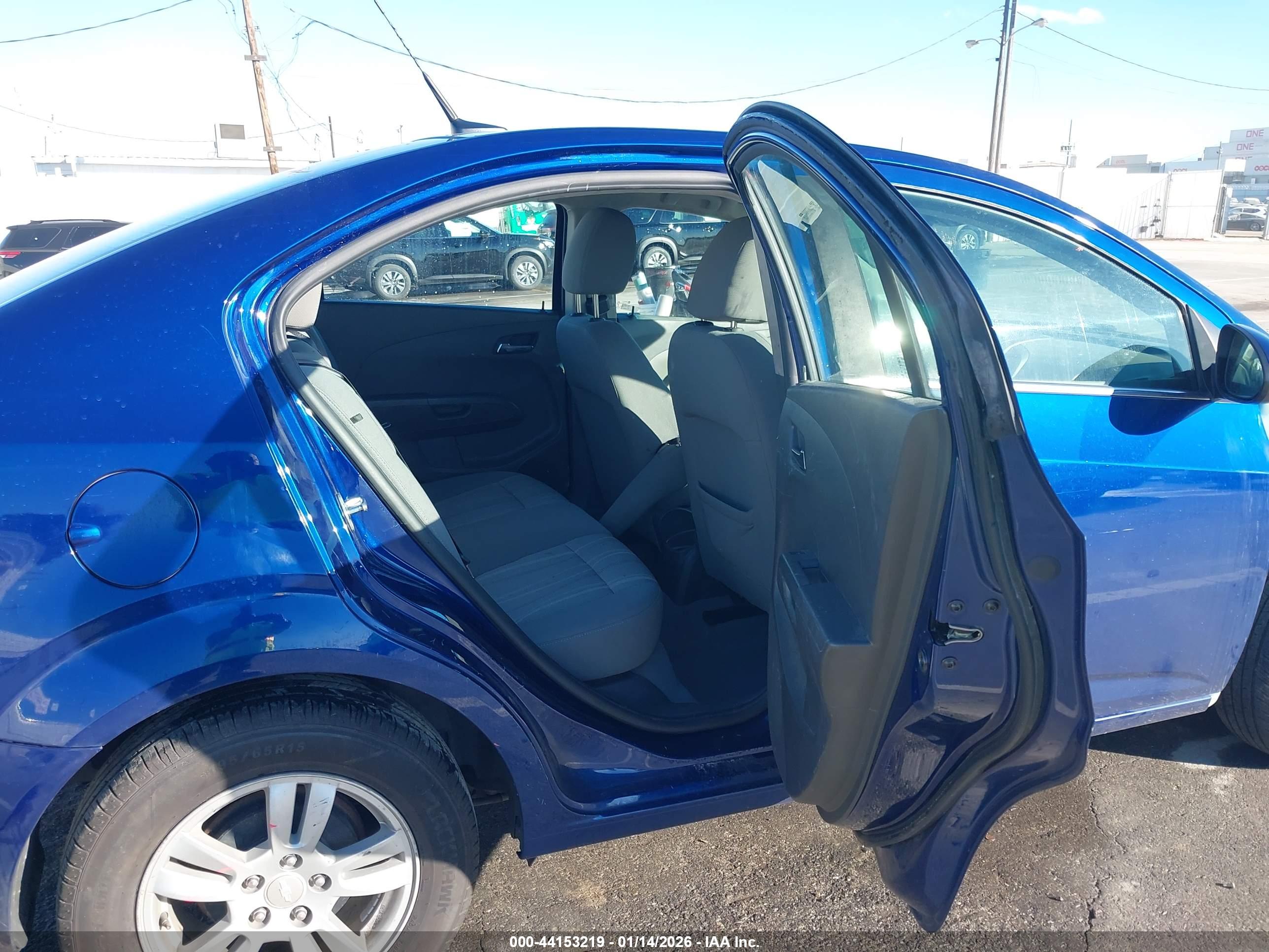 CHEVROLET SONIC image 8