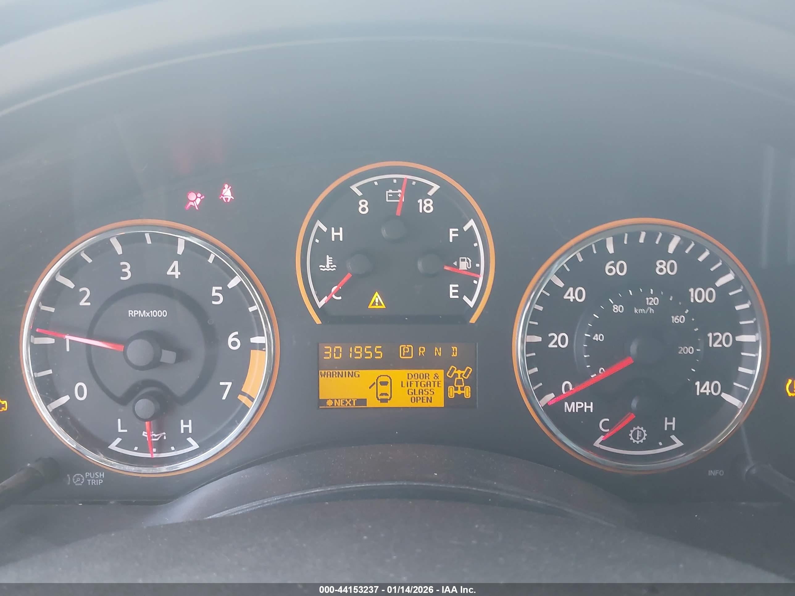 NISSAN ARMADA image 7